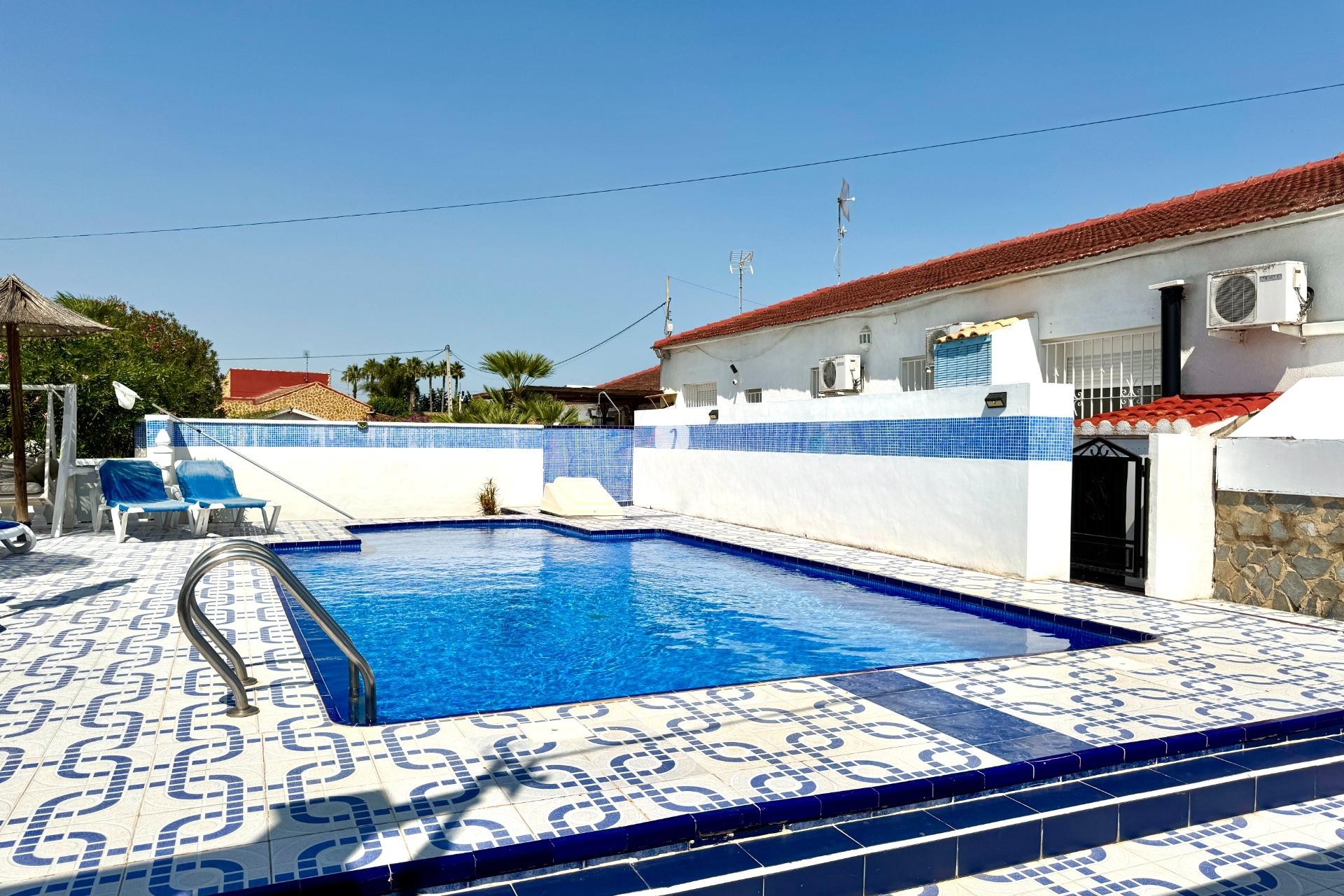 Aus zweiter Hand - Villa -
Dolores - Comunidad Valenciana