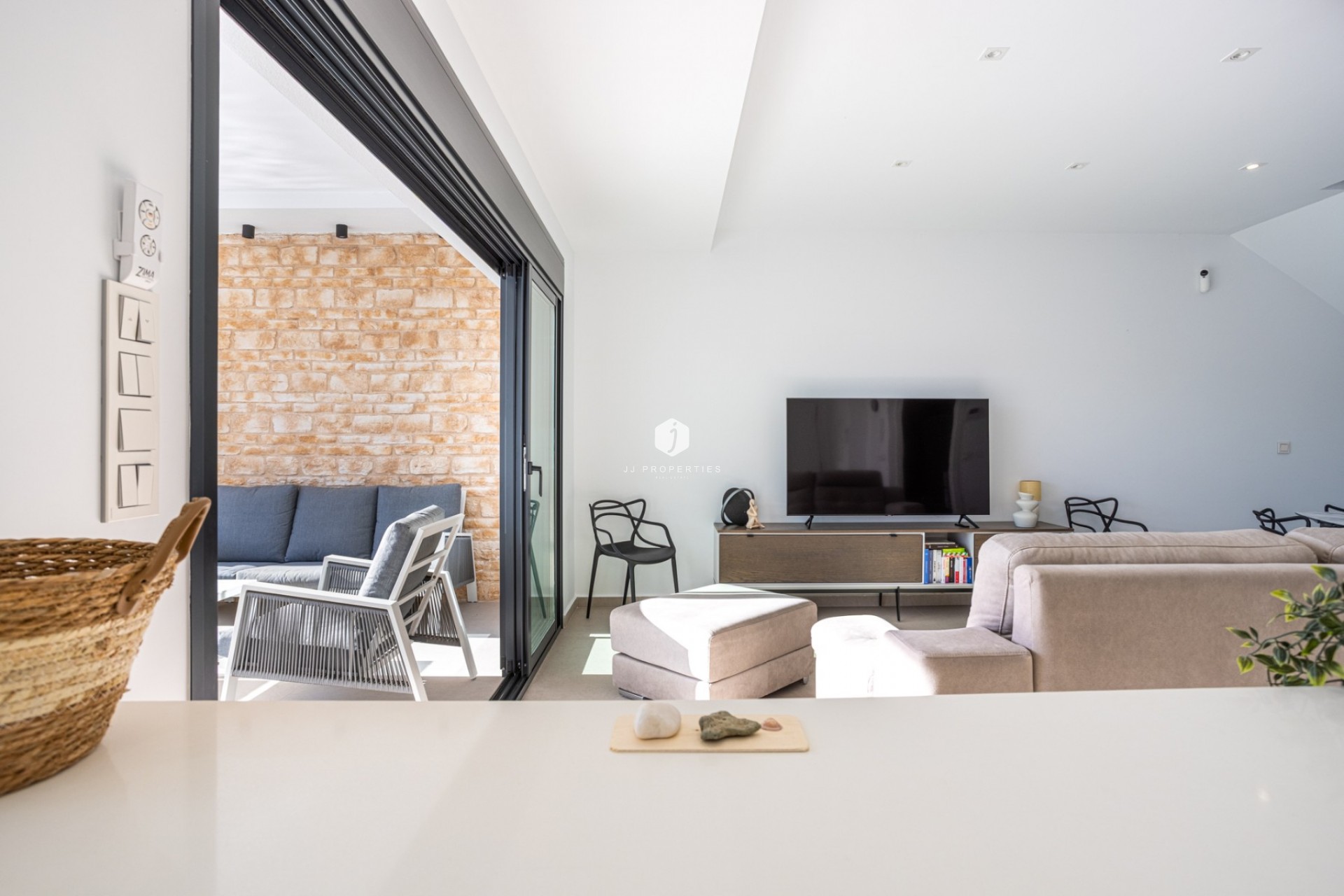 Aus zweiter Hand - Villa -
Dolores - Costa Blanca