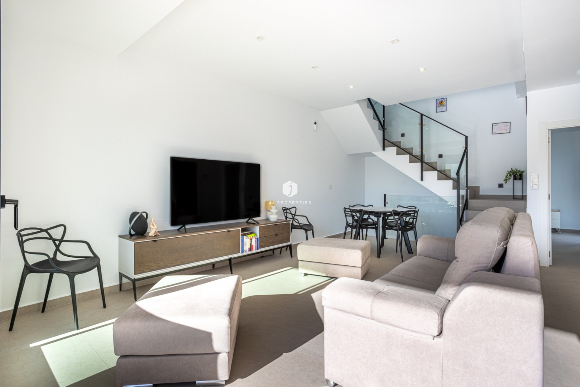 Aus zweiter Hand - Villa -
Dolores - Costa Blanca