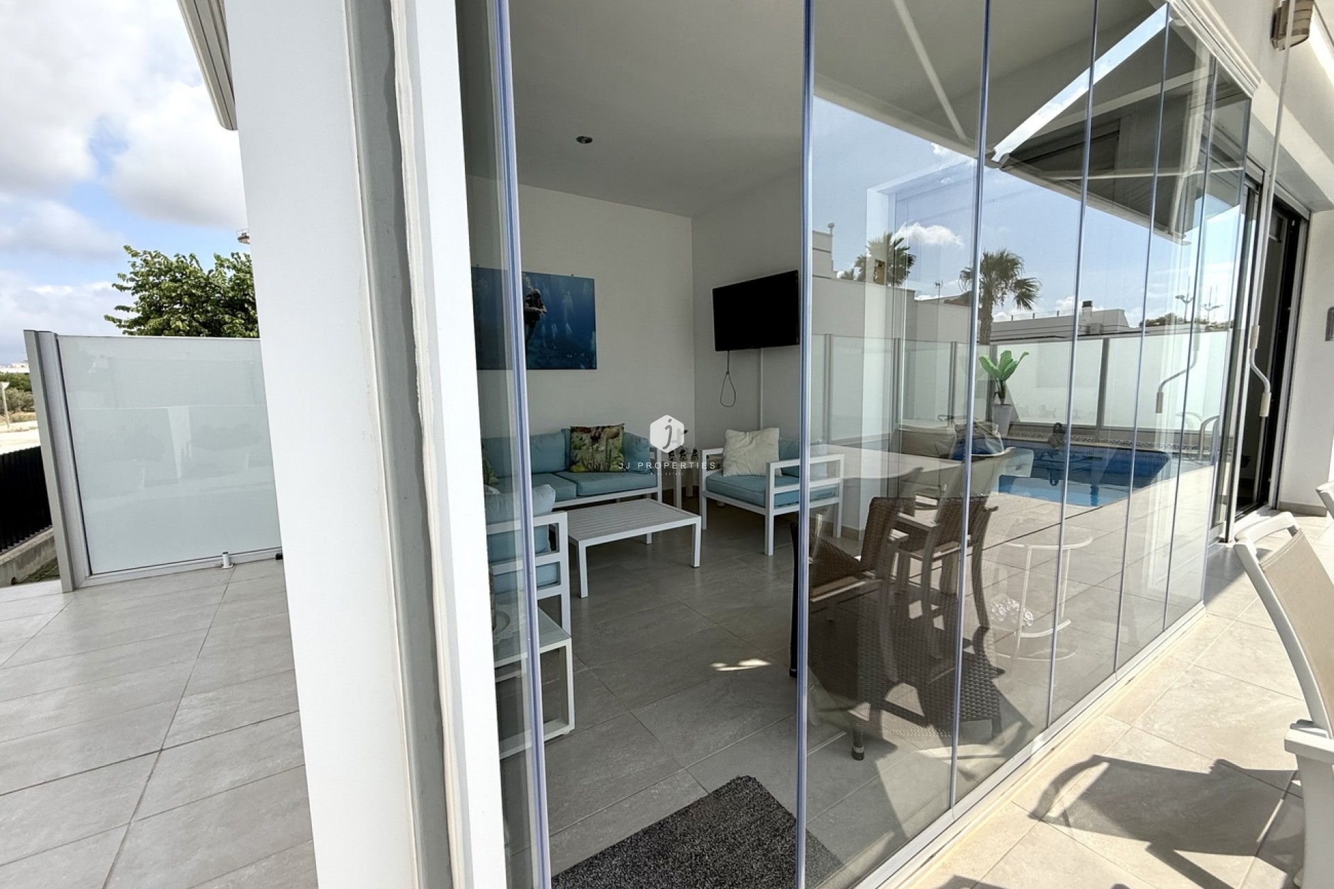 Aus zweiter Hand - Villa -
Dolores - Costa Blanca
