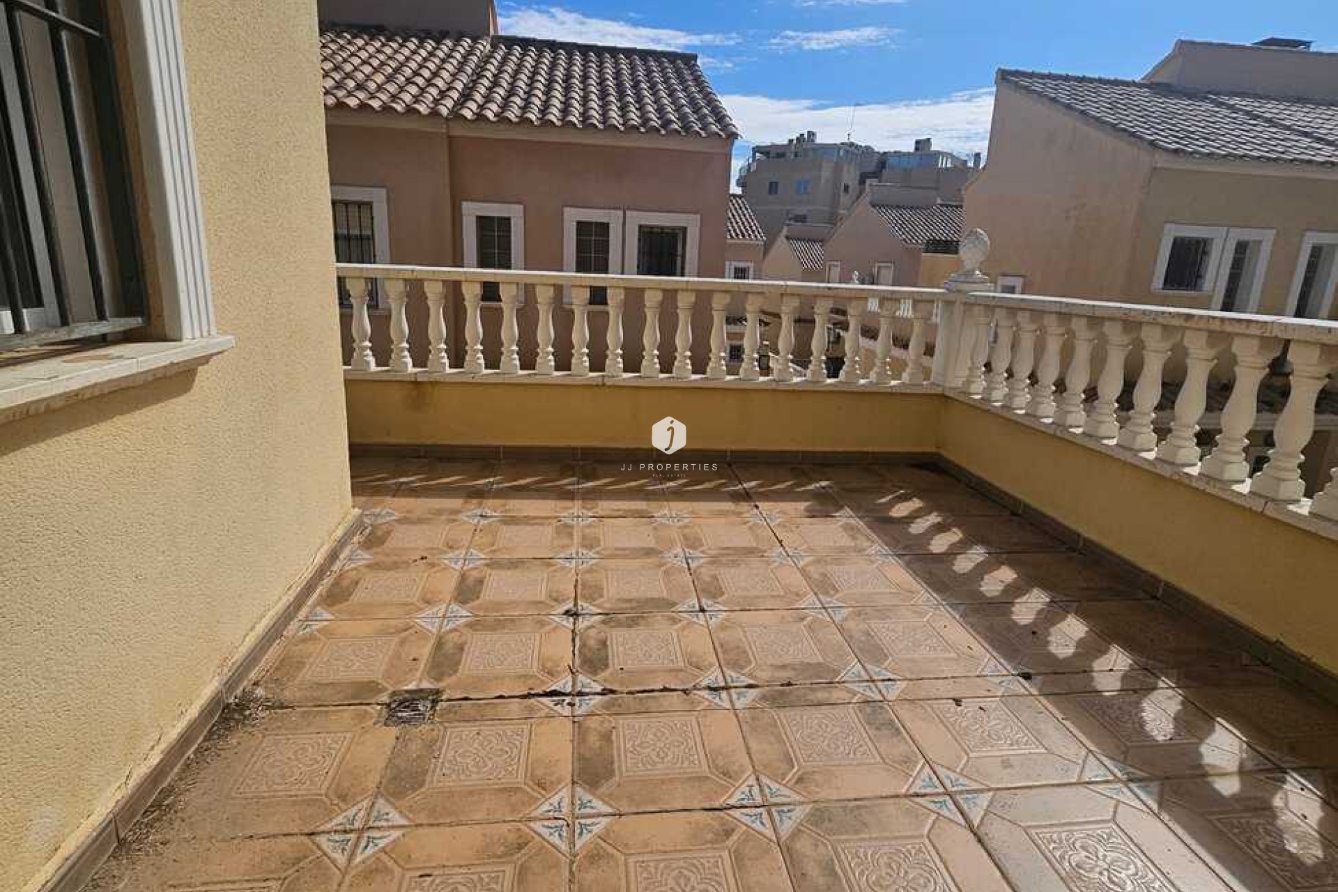 Aus zweiter Hand - Villa -
Guardamar del Segura - Campomar