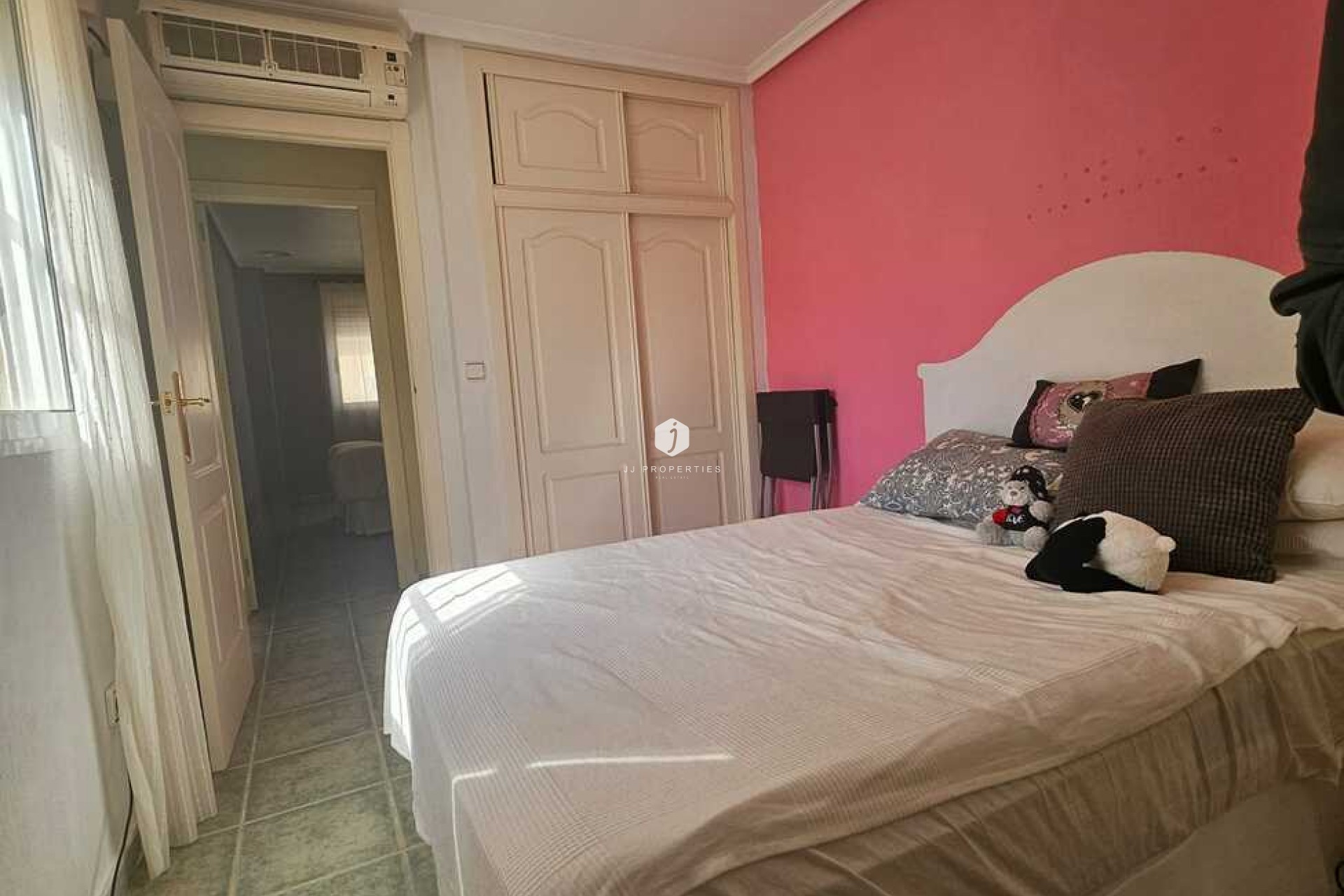 Aus zweiter Hand - Villa -
Guardamar del Segura - Campomar