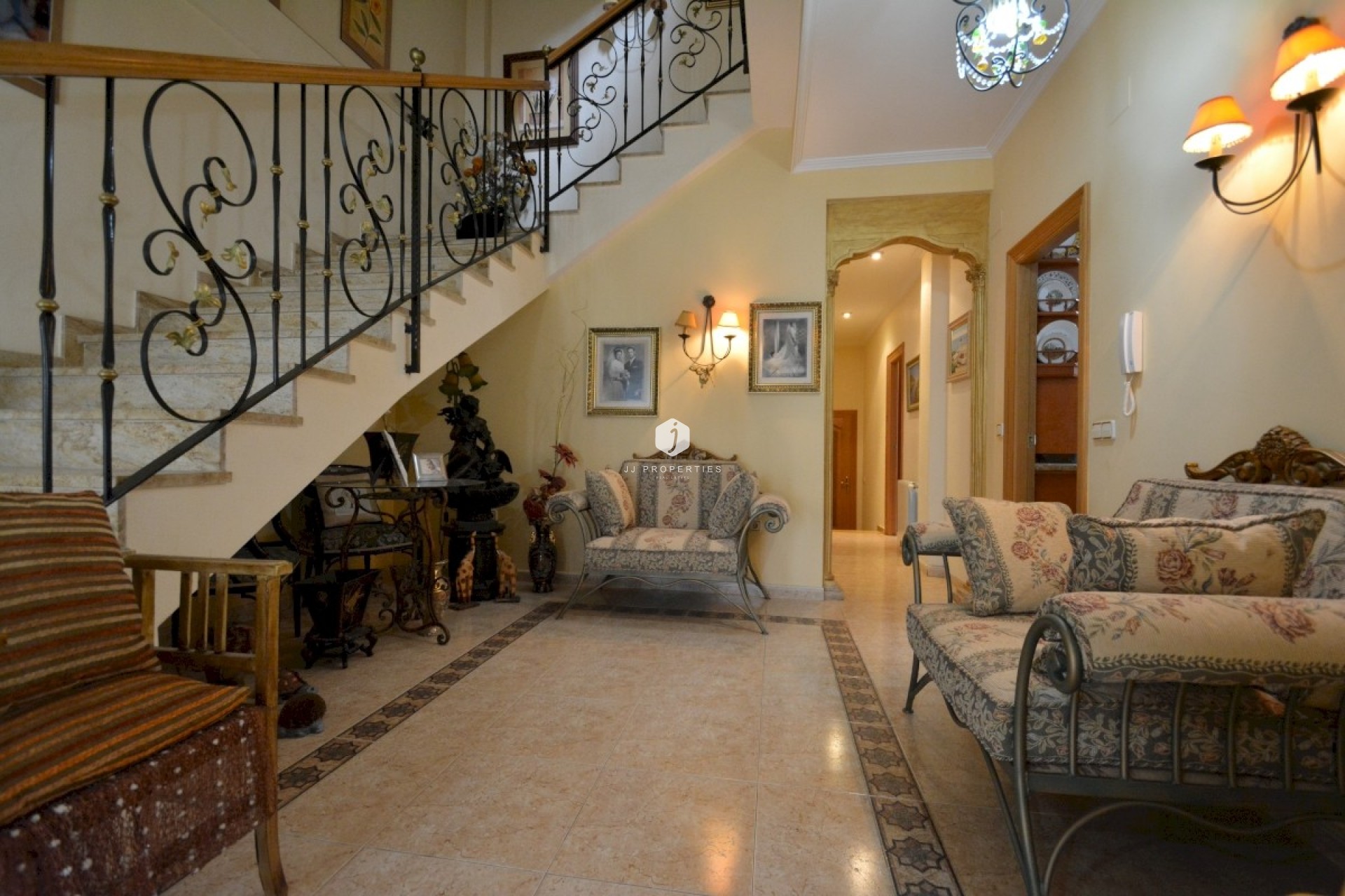 Aus zweiter Hand - Villa -
Guardamar del Segura - Costa Blanca