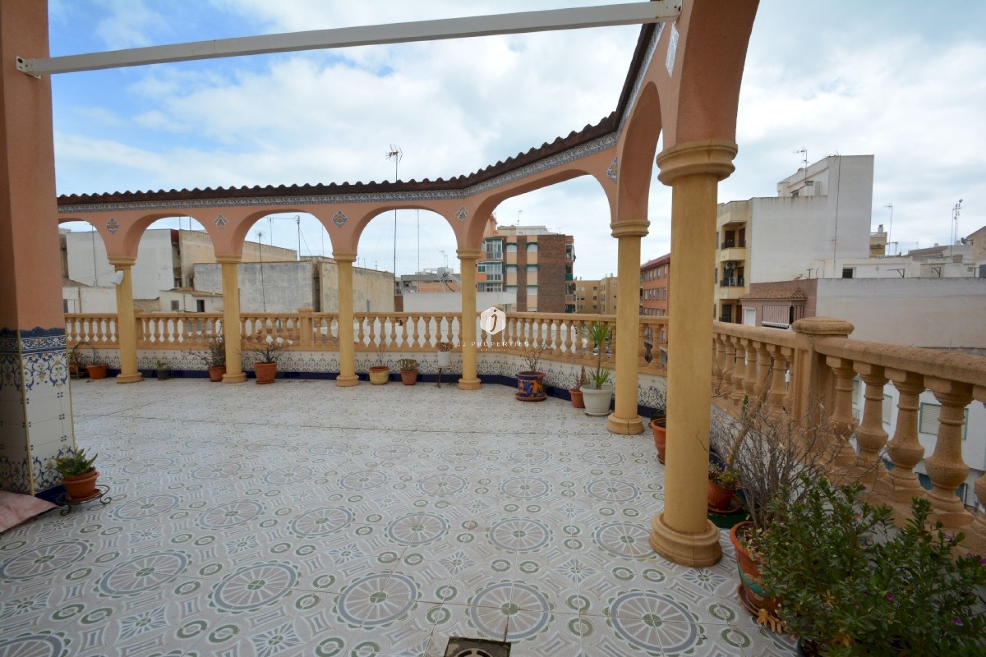 Aus zweiter Hand - Villa -
Guardamar del Segura - Costa Blanca