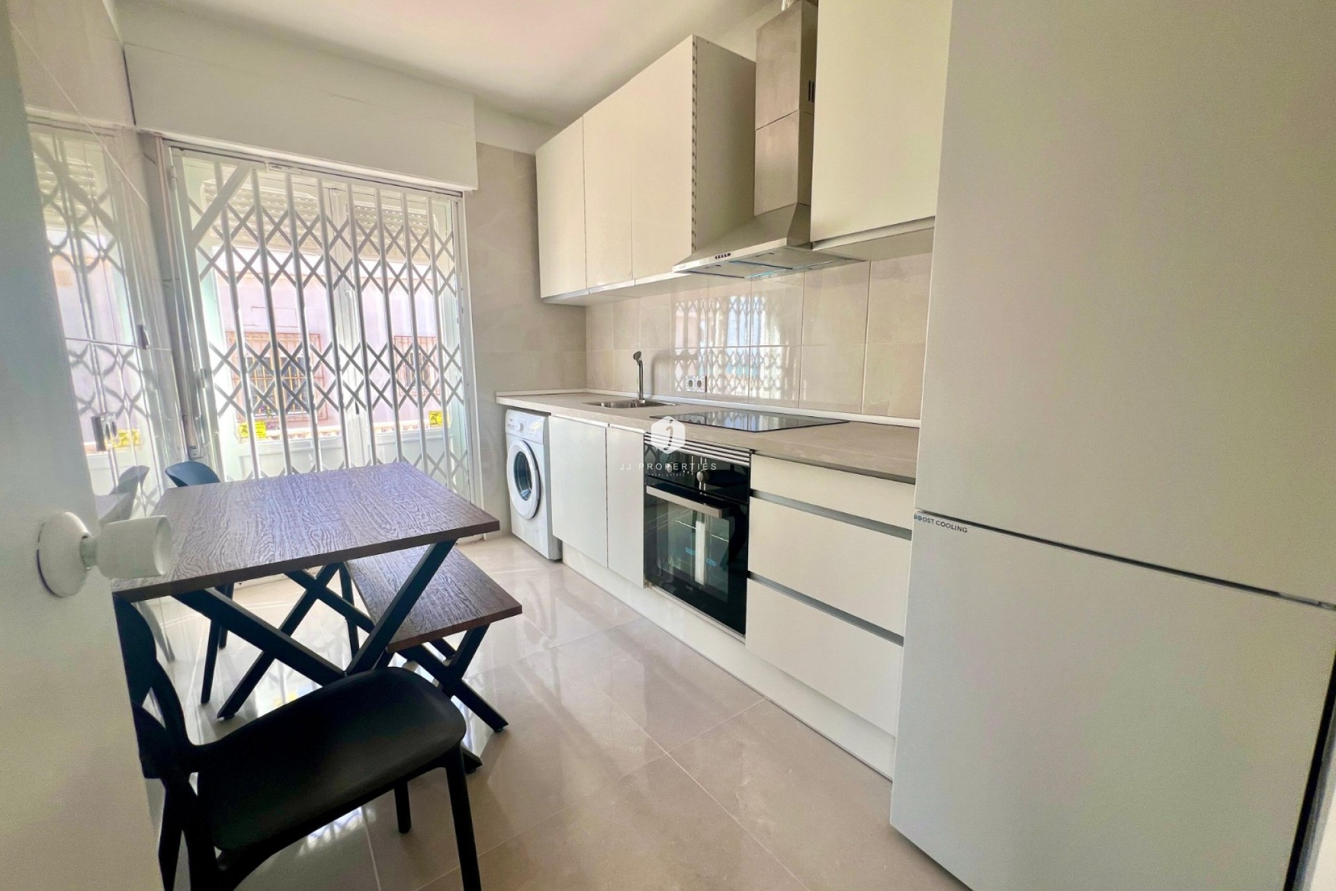 Aus zweiter Hand - Villa -
La Mata - Costa Blanca