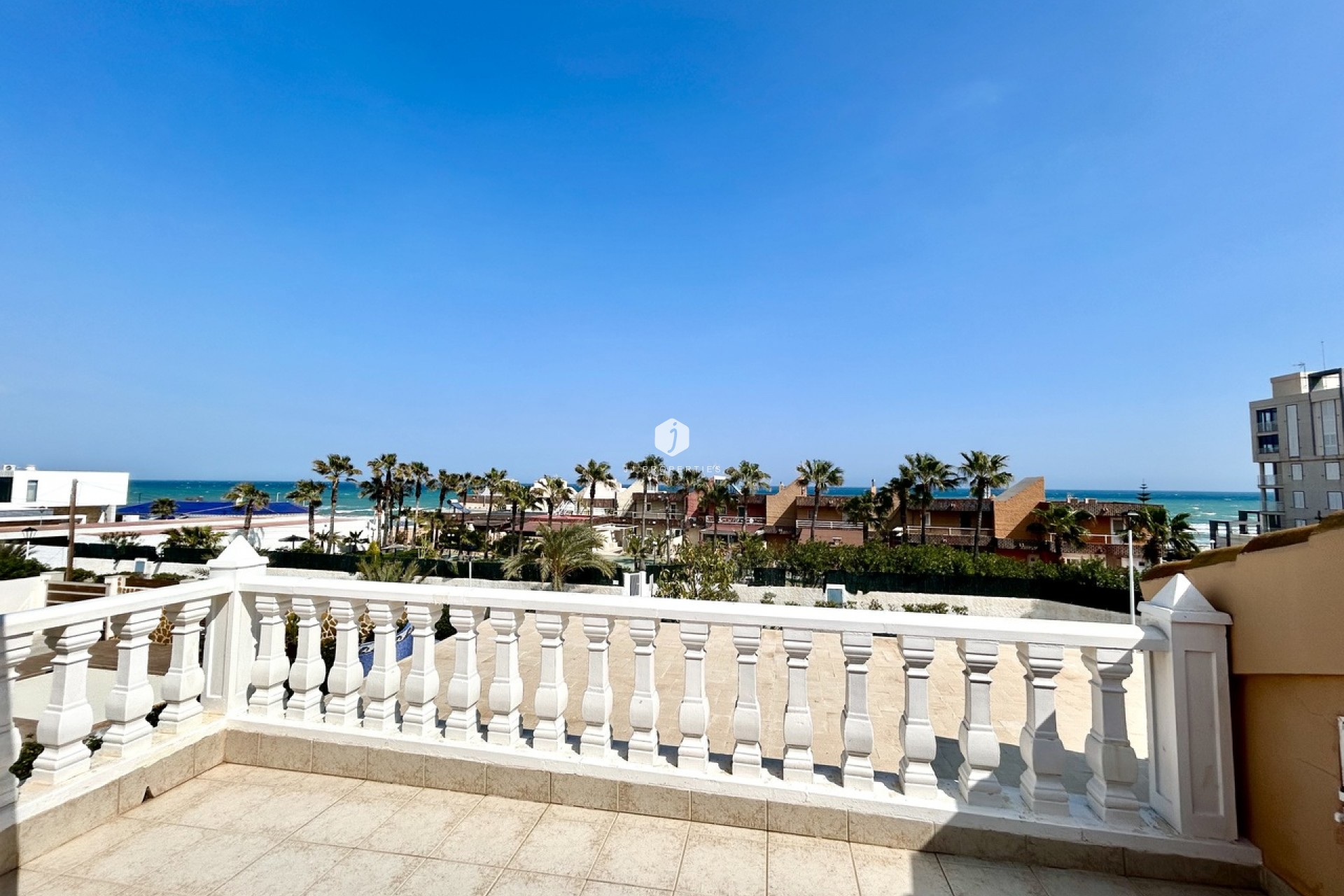 Aus zweiter Hand - Villa -
La Mata - Costa Blanca