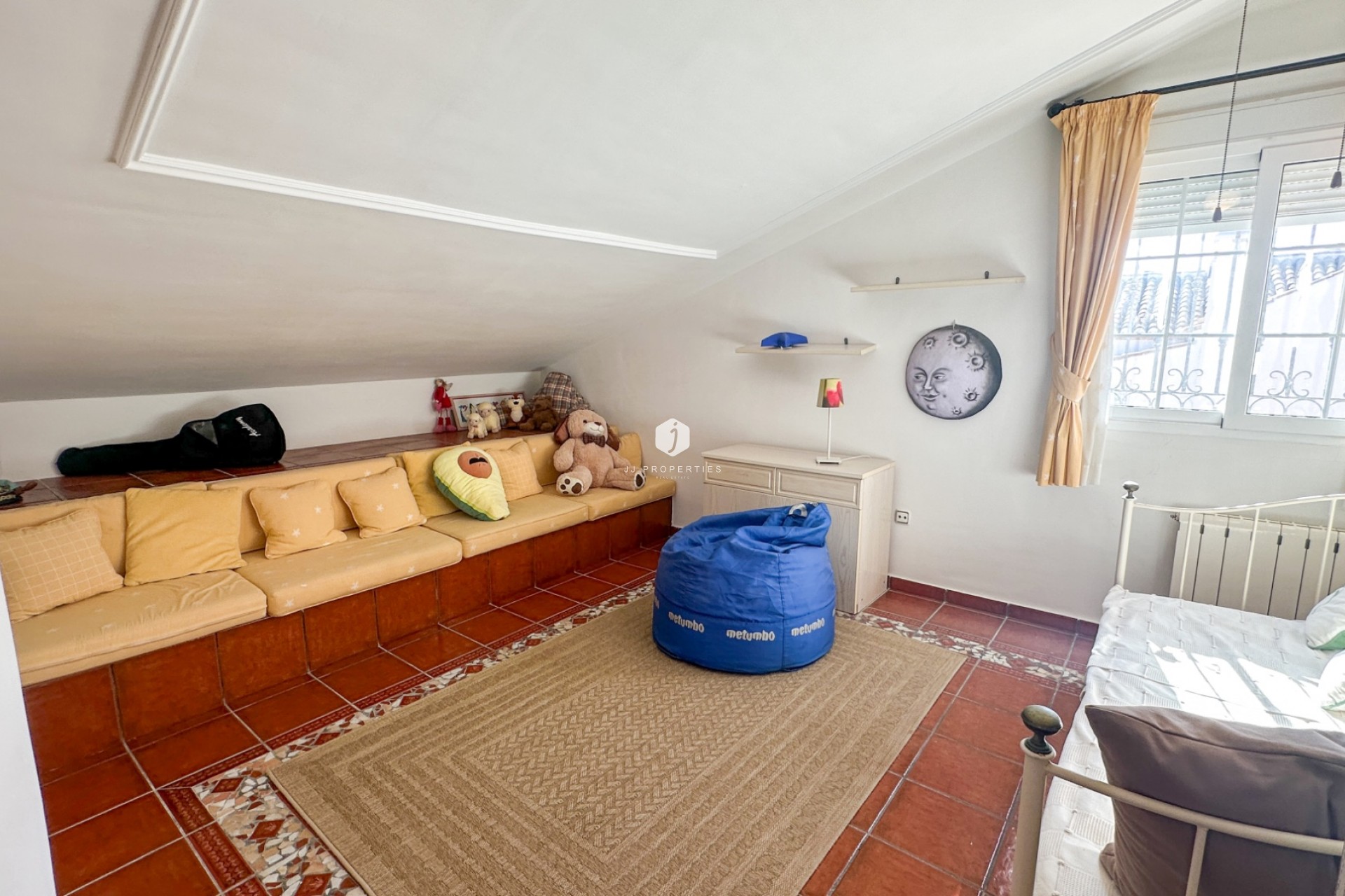 Aus zweiter Hand - Villa -
La Mata - Costa Blanca