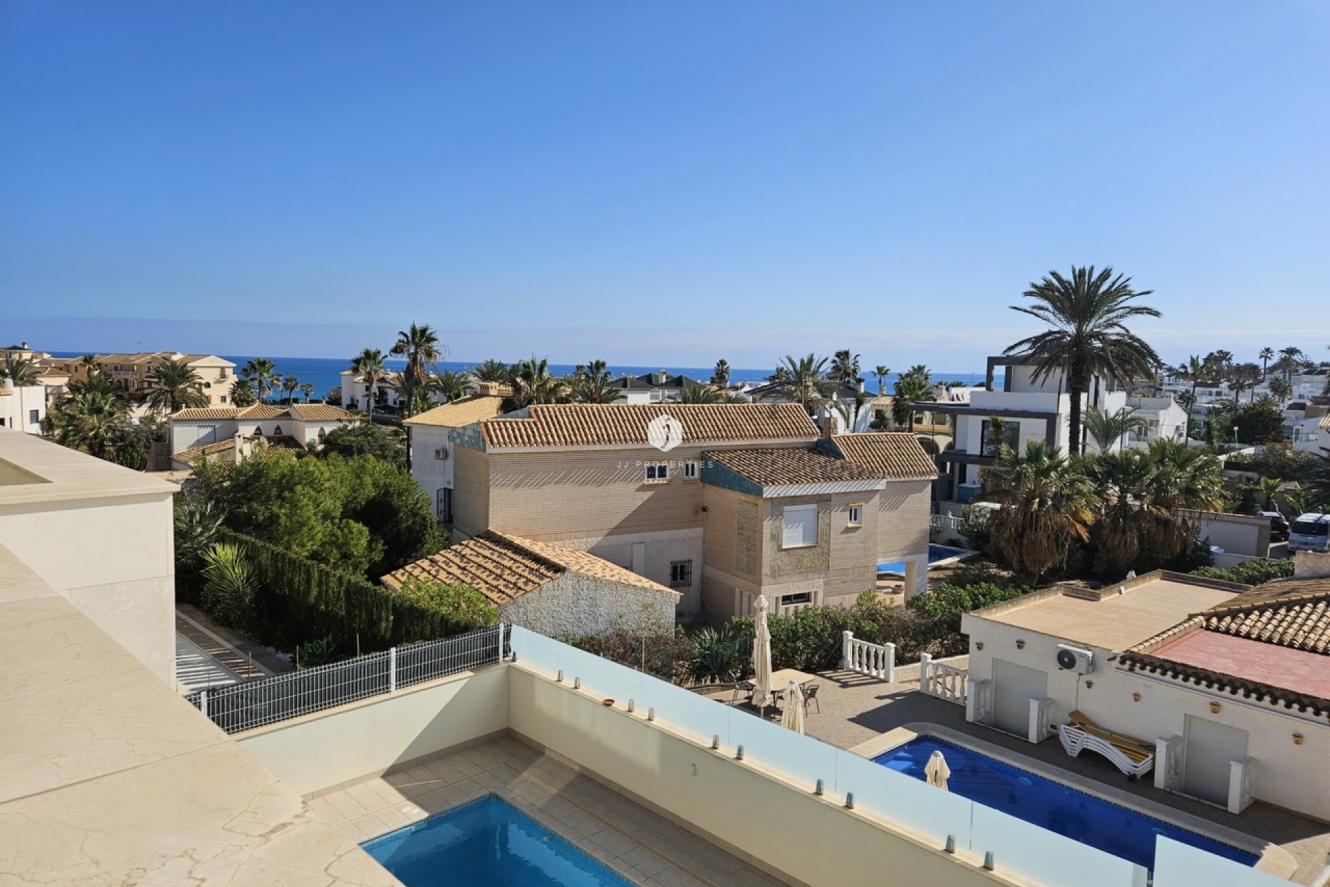 Aus zweiter Hand - Villa -
La Zenia - Costa Blanca