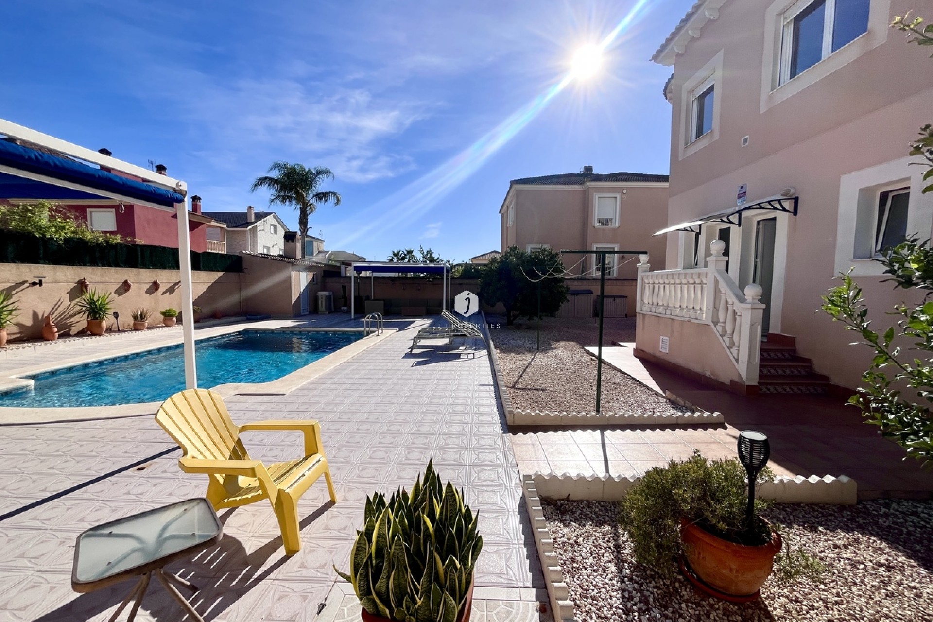 Aus zweiter Hand - Villa -
La Zenia - Costa Blanca