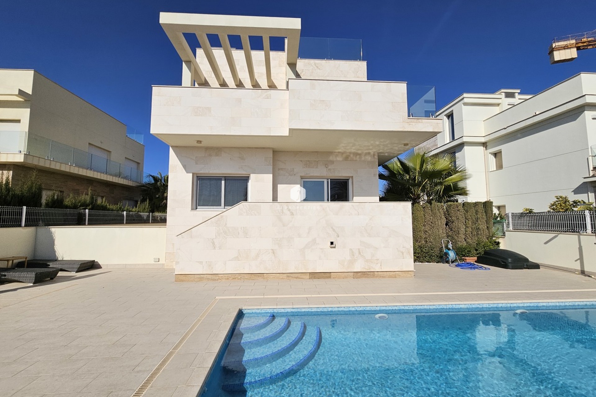 Aus zweiter Hand - Villa -
La Zenia - Costa Blanca