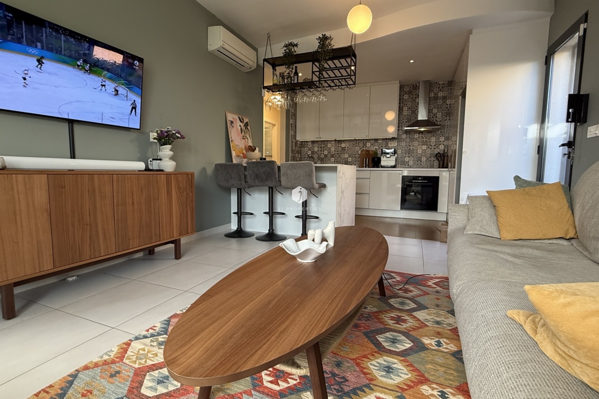 Aus zweiter Hand - Villa -
La Zenia - Costa Blanca