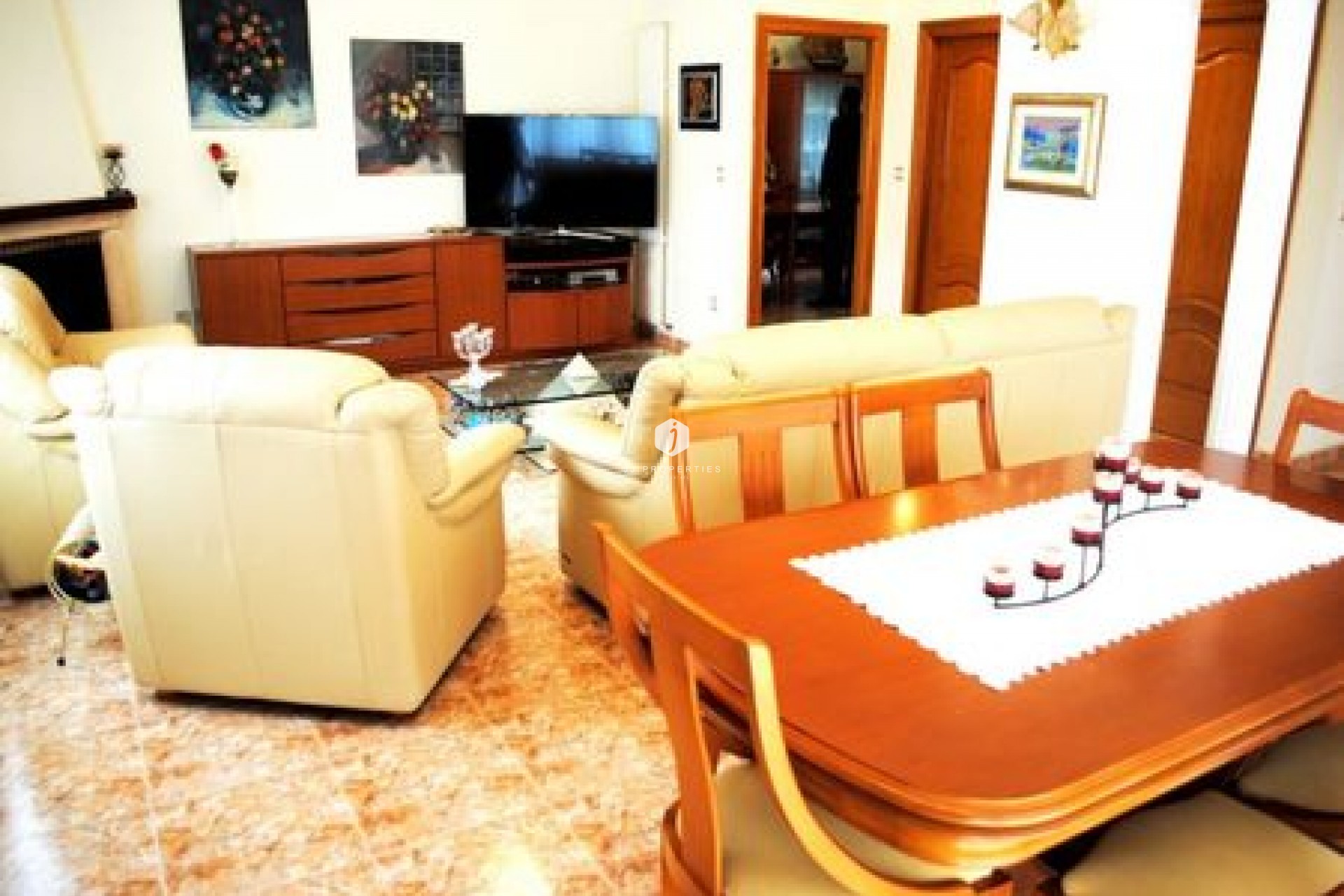 Aus zweiter Hand - Villa -
La Zenia - Costa Blanca