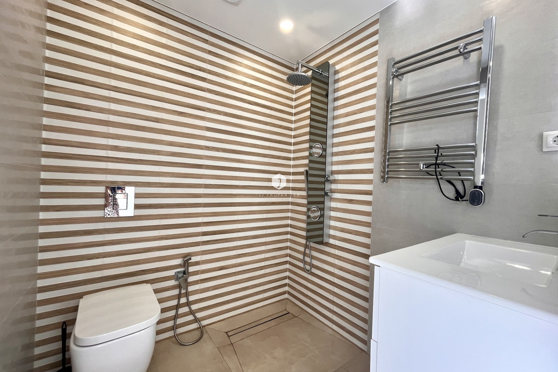 Aus zweiter Hand - Villa -
Los Balcones - Costa Blanca