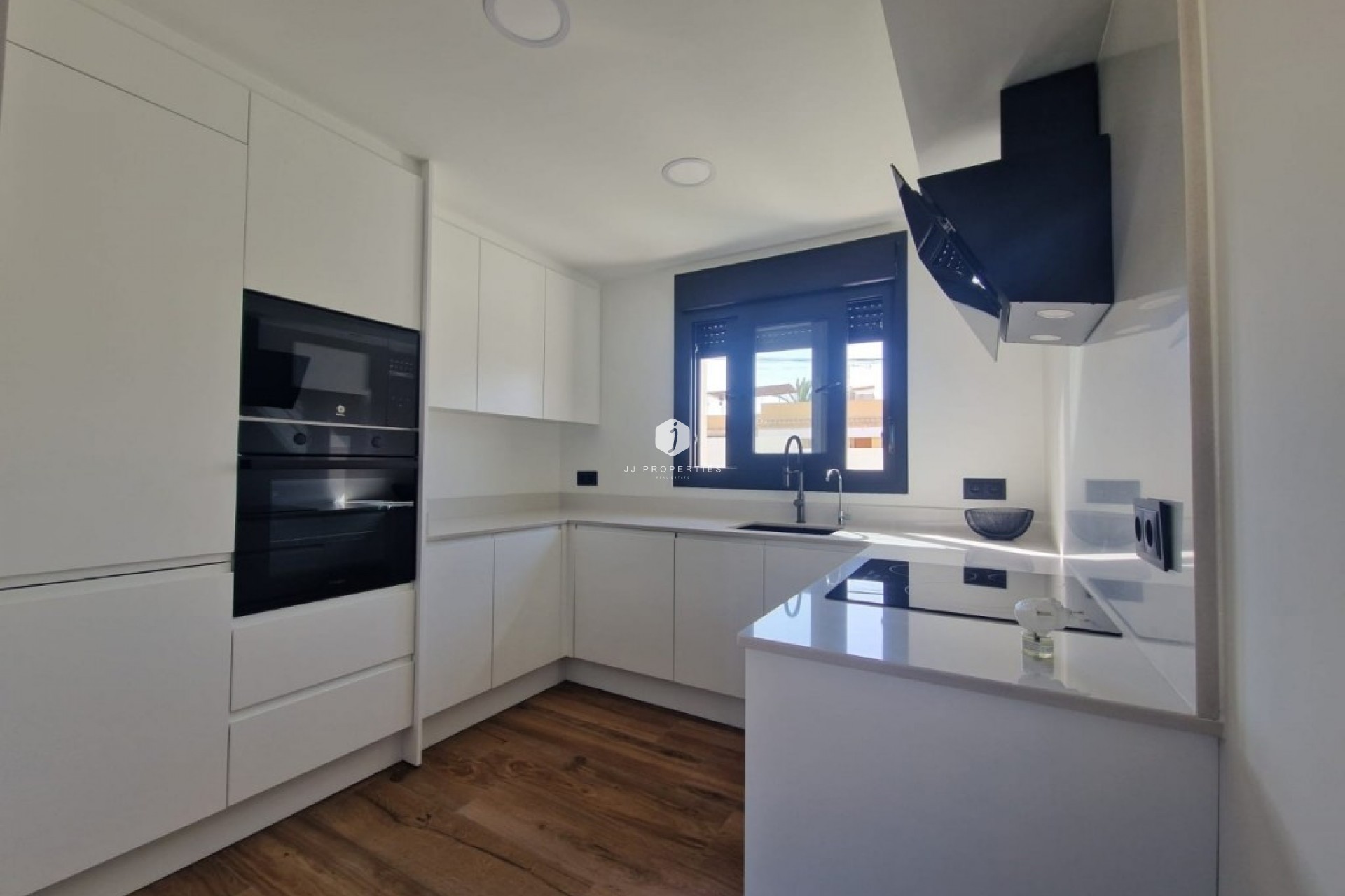 Aus zweiter Hand - Villa -
Los Balcones - Costa Blanca