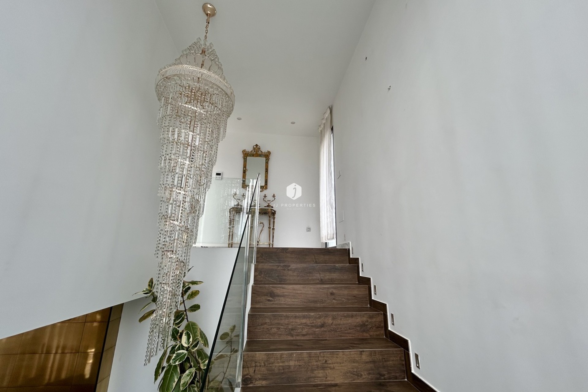 Aus zweiter Hand - Villa -
Los Balcones - Costa Blanca