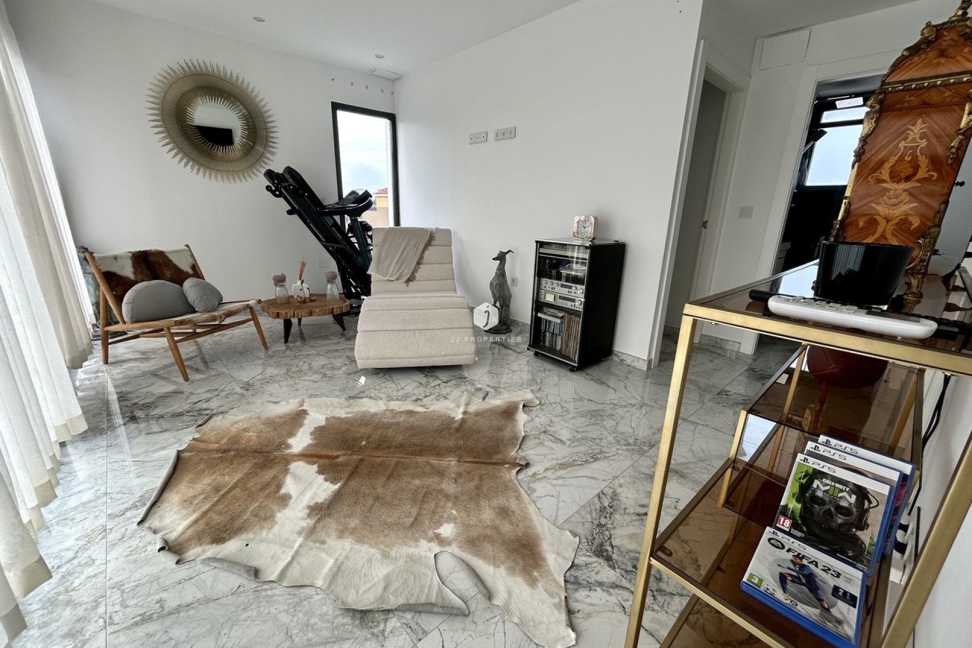 Aus zweiter Hand - Villa -
Los Balcones - Costa Blanca