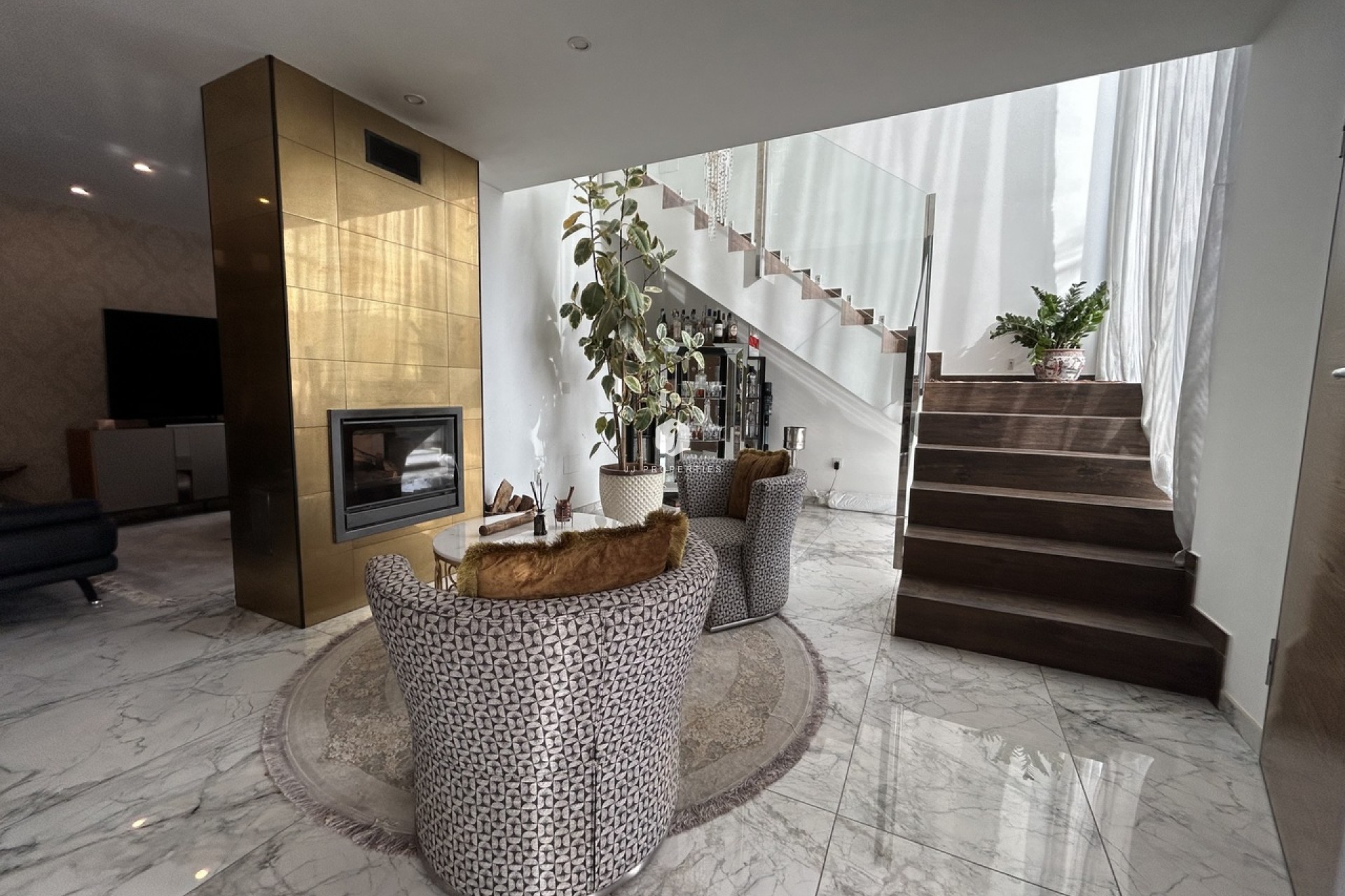 Aus zweiter Hand - Villa -
Los Balcones - Costa Blanca