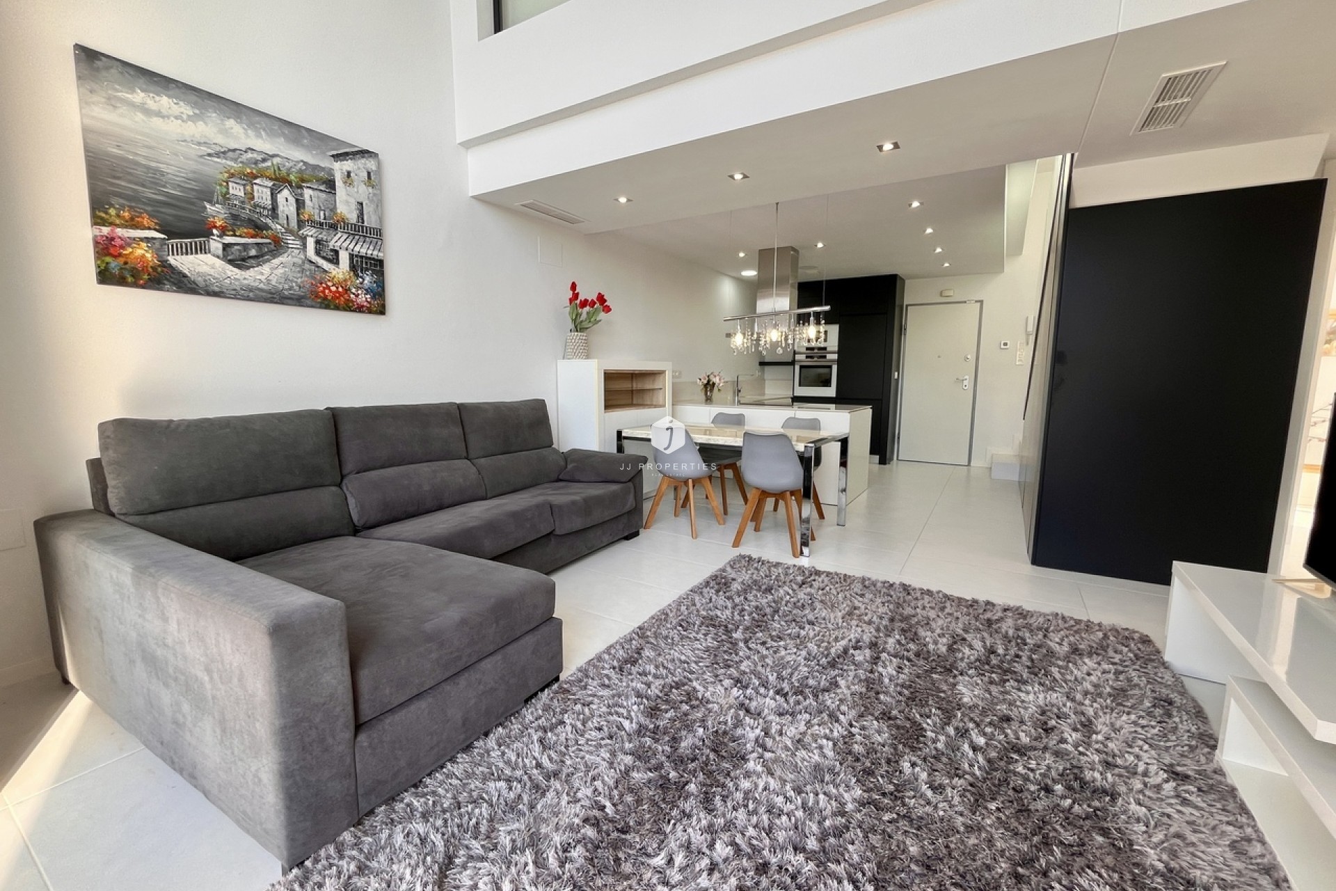 Aus zweiter Hand - Villa -
Los Dolses - Inland