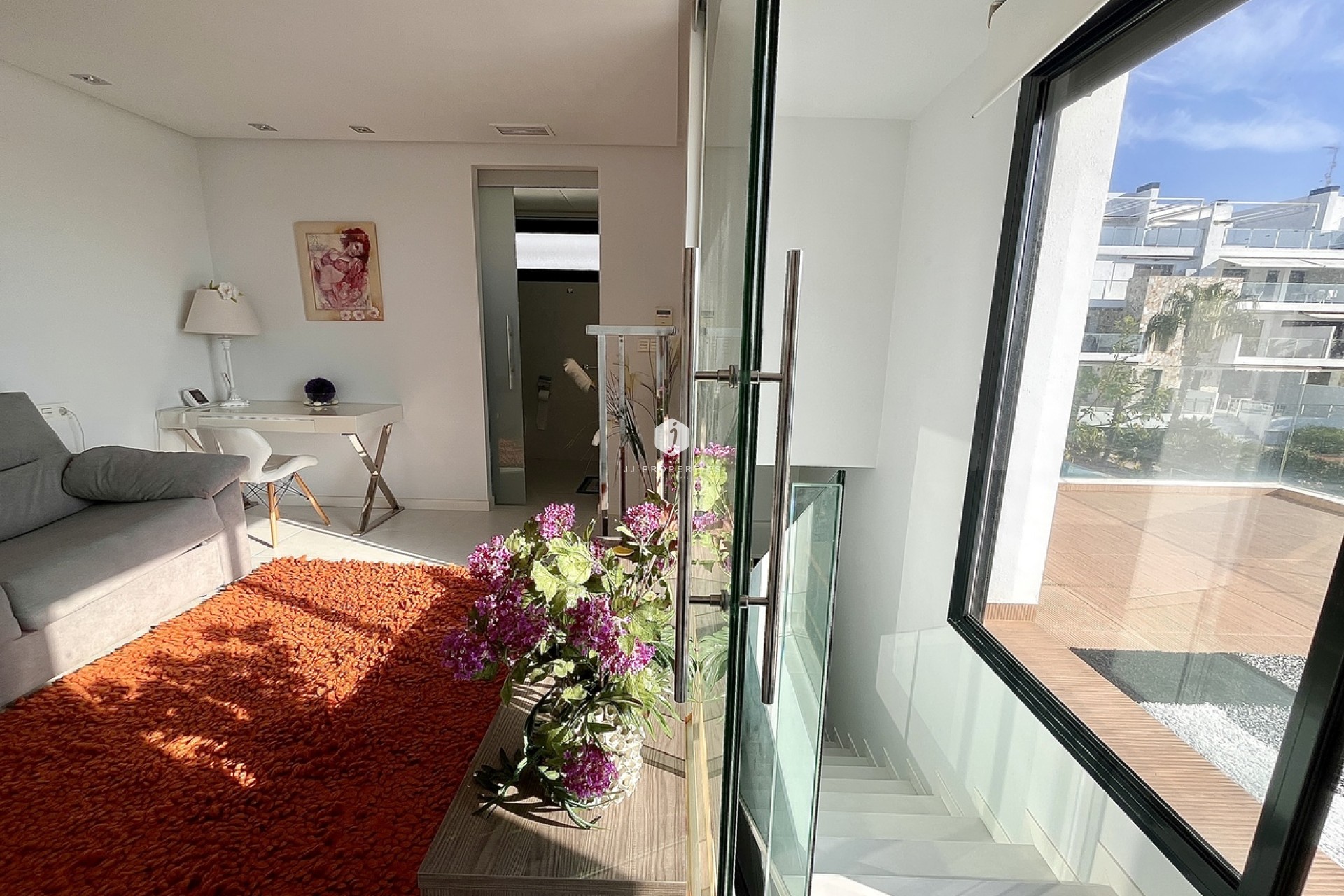 Aus zweiter Hand - Villa -
Los Dolses - Inland