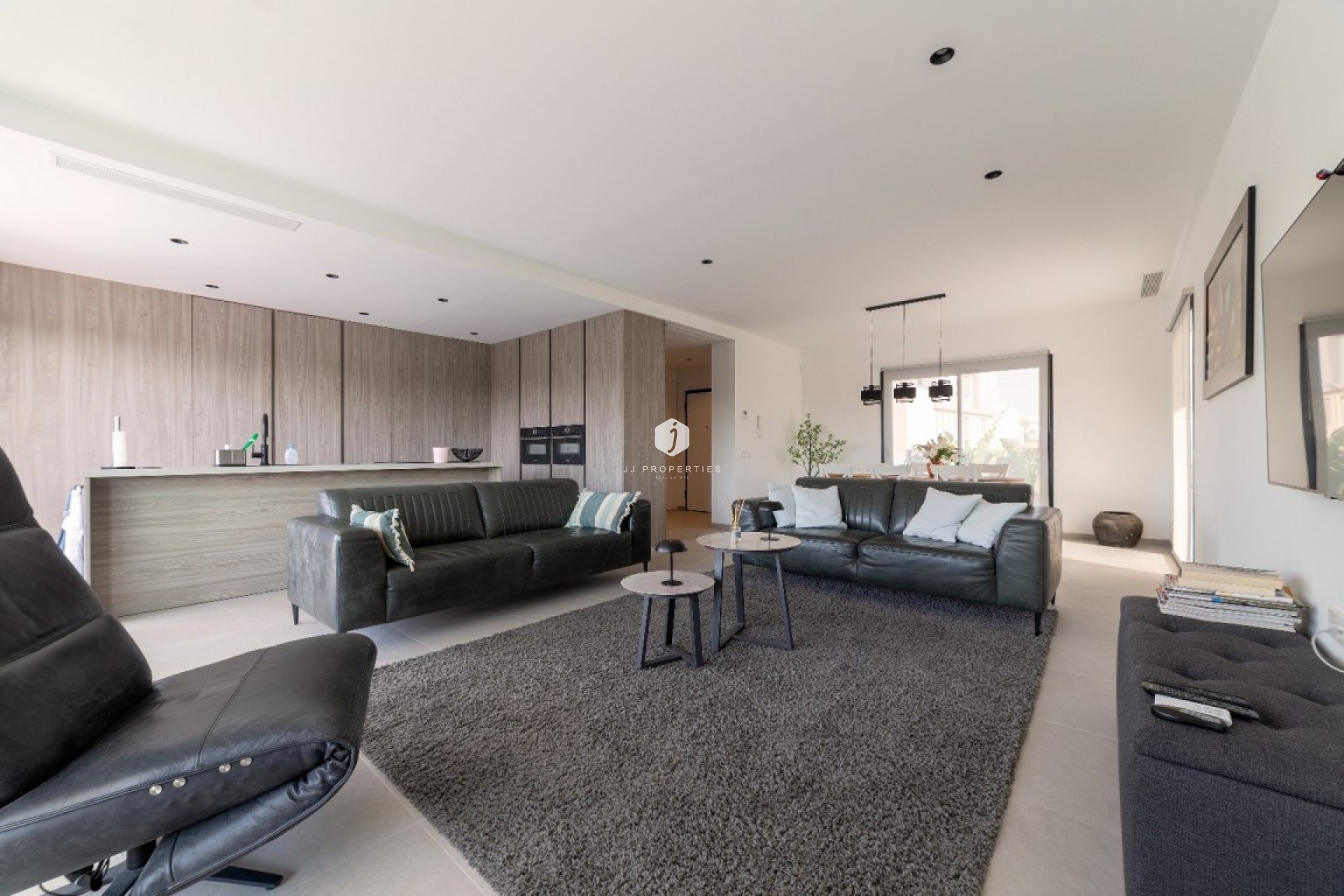 Aus zweiter Hand - Villa -
Los Montesinos - Costa Blanca