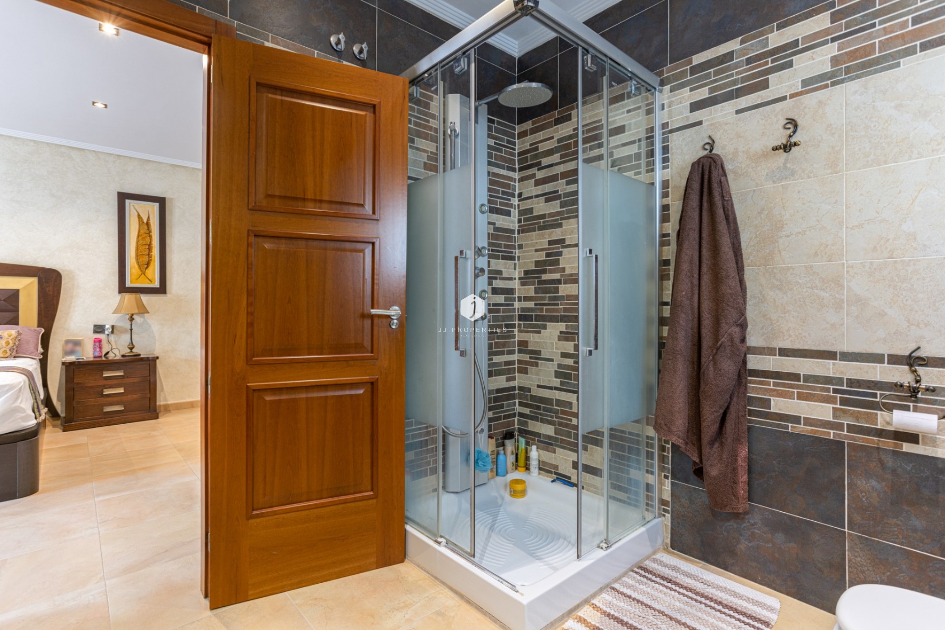 Aus zweiter Hand - Villa -
Los Montesinos - Costa Blanca