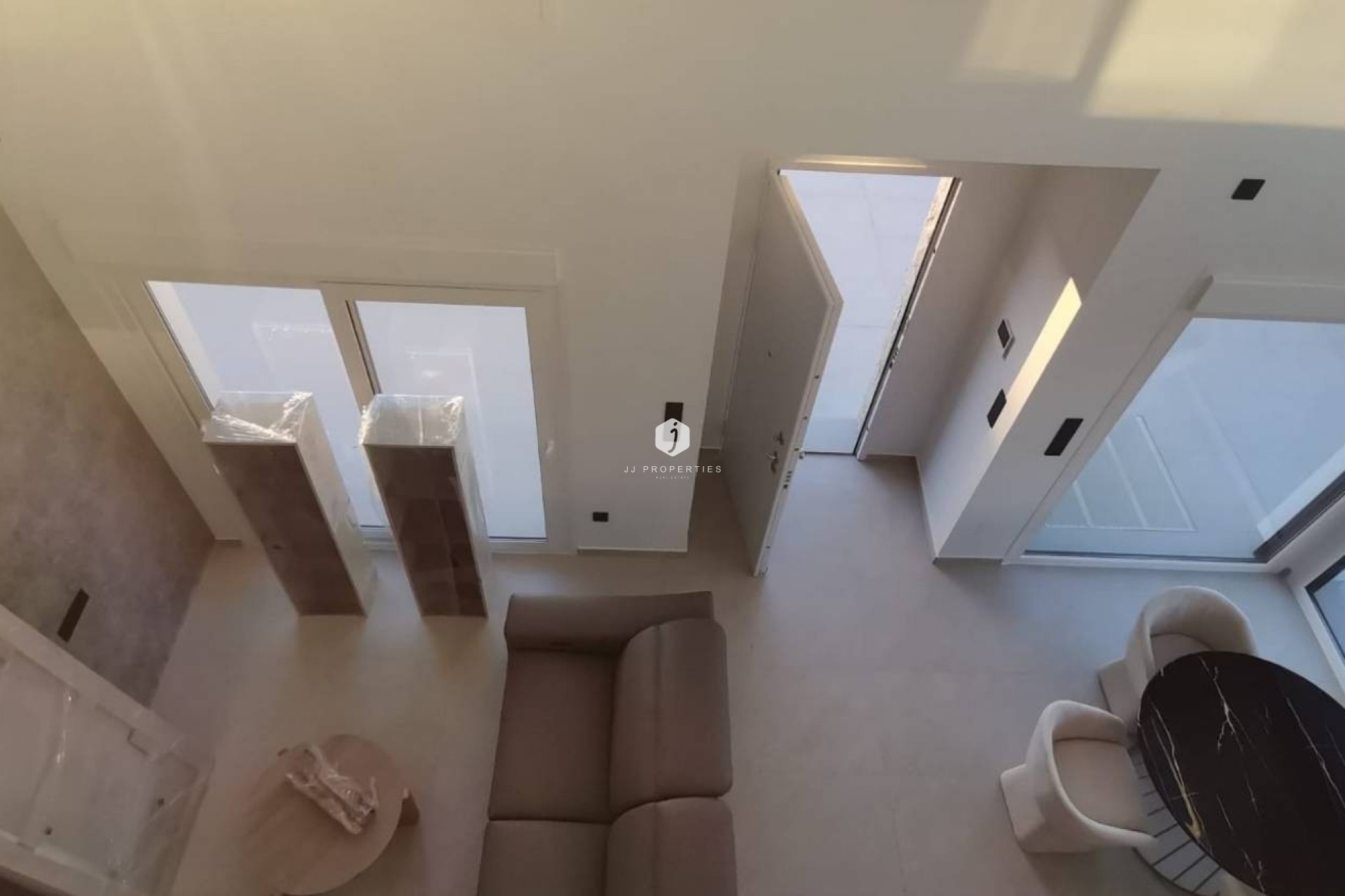 Aus zweiter Hand - Villa -
Los Montesinos - Costa Blanca