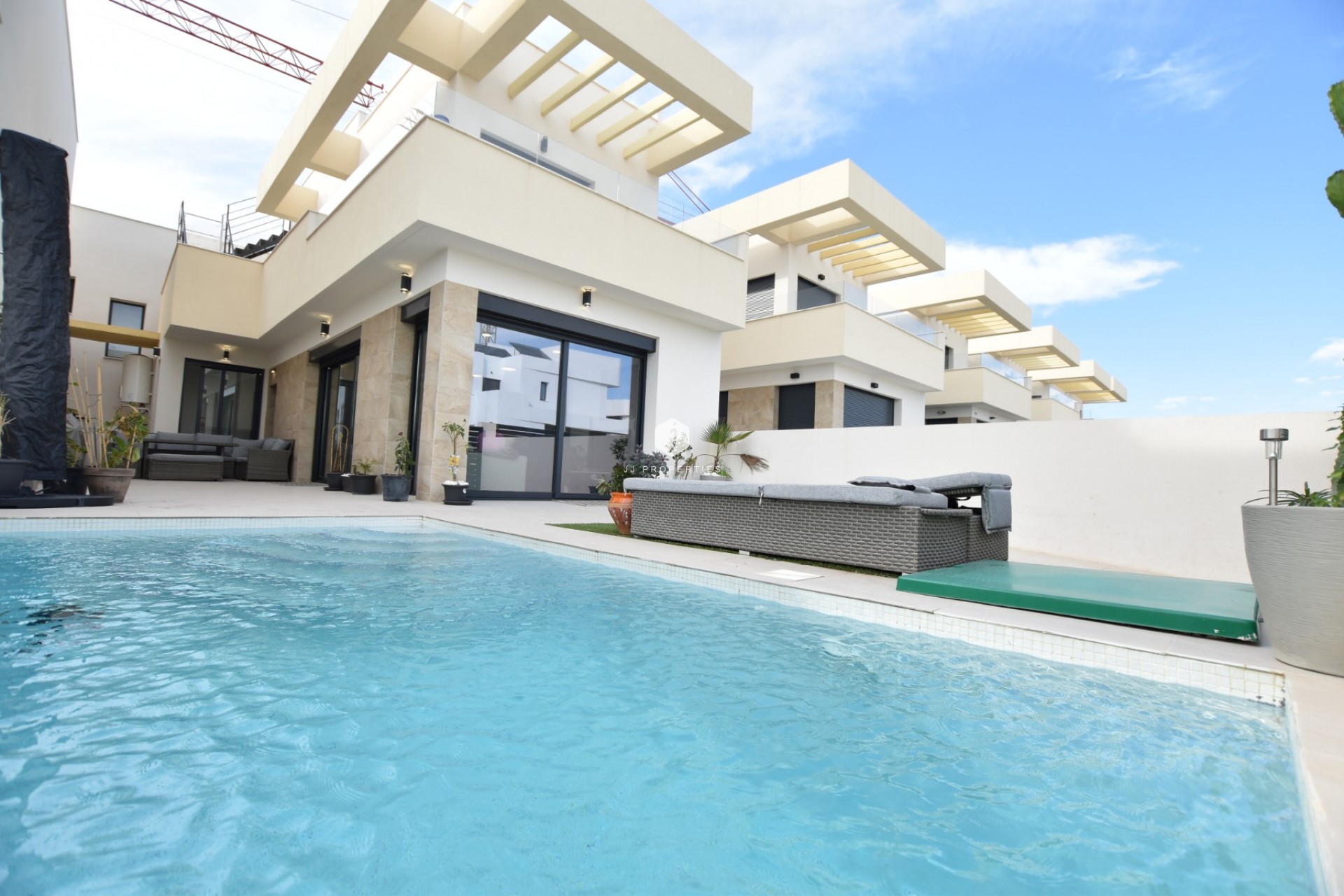 Aus zweiter Hand - Villa -
Los Montesinos - Costa Blanca