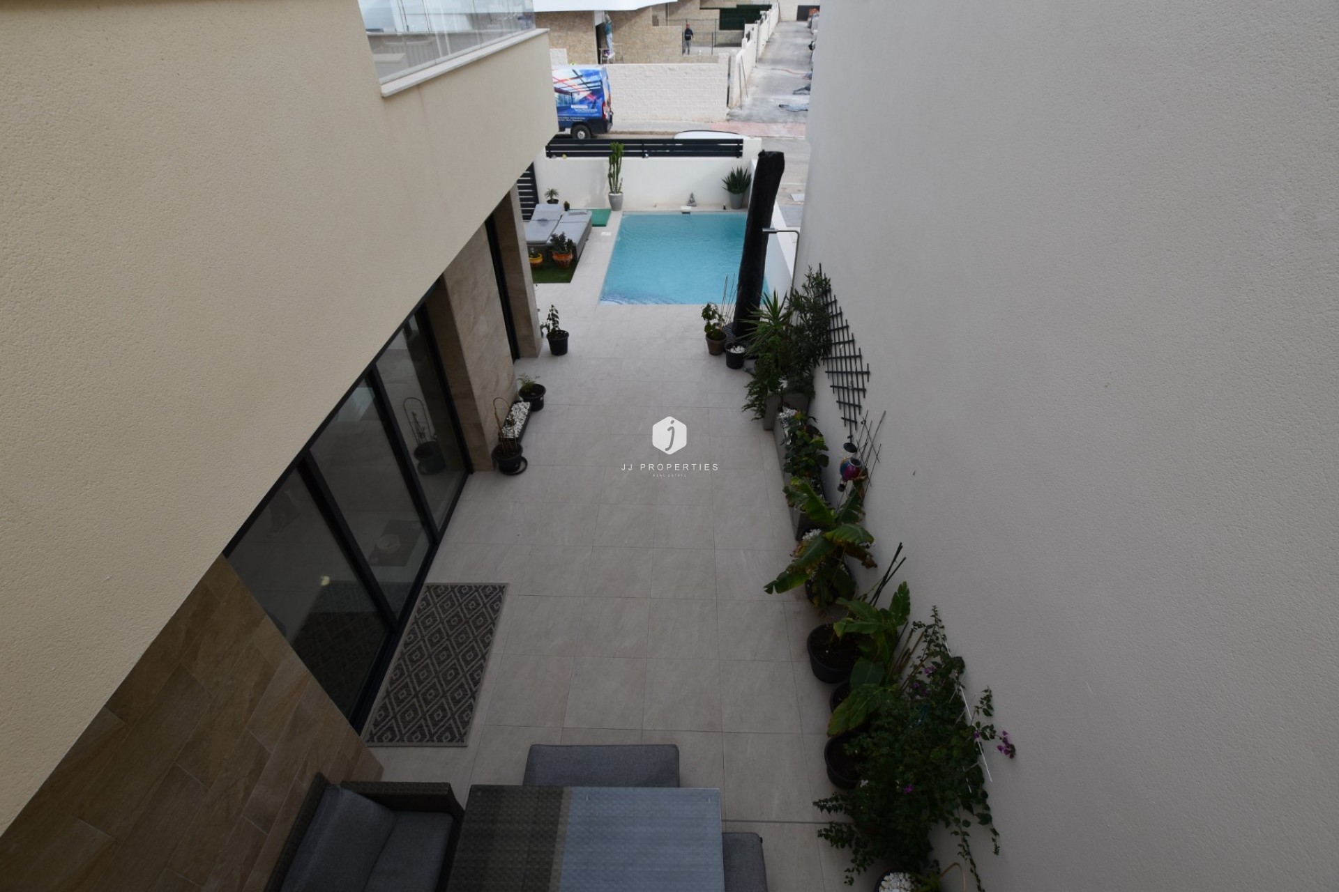 Aus zweiter Hand - Villa -
Los Montesinos - Costa Blanca