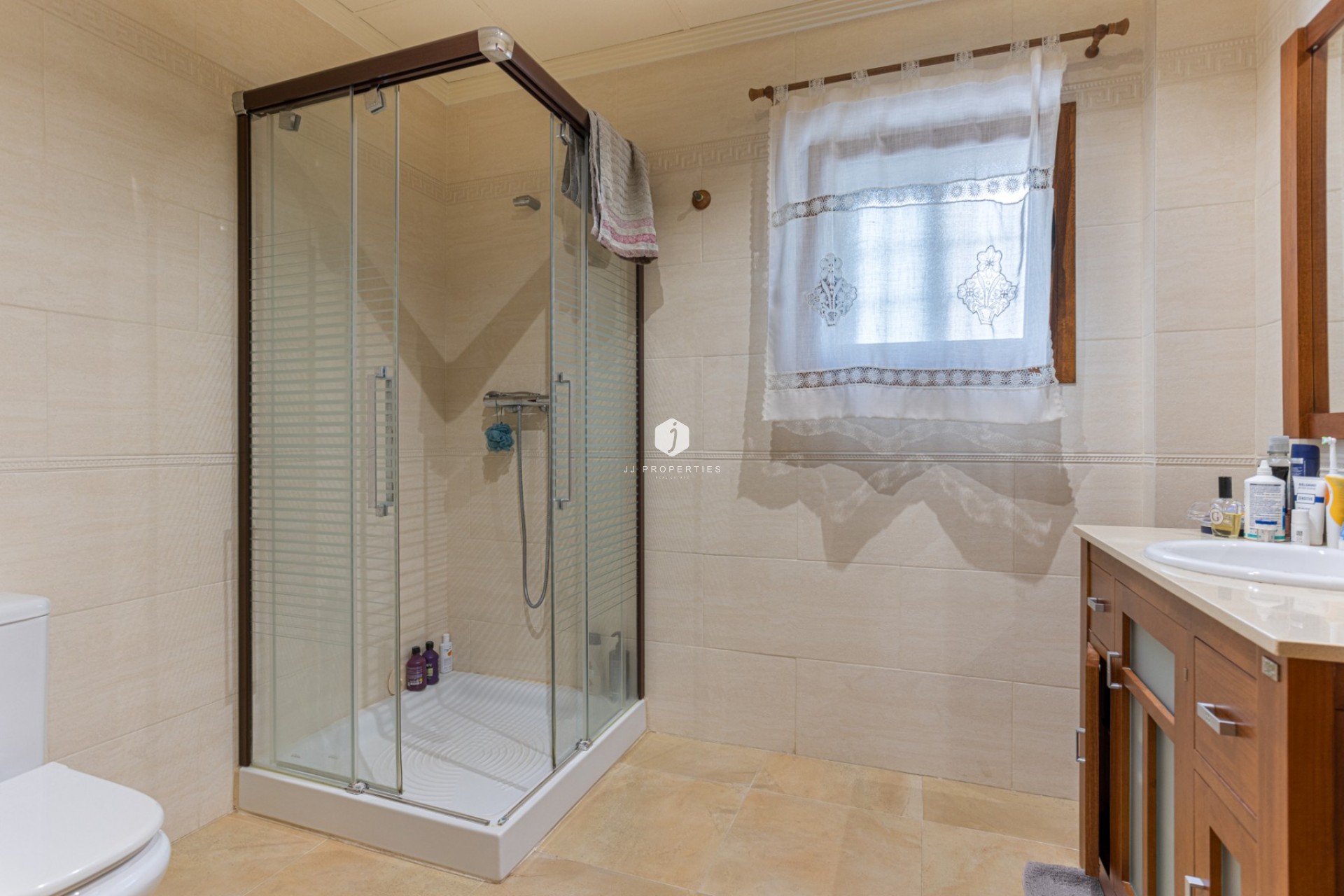 Aus zweiter Hand - Villa -
Los Montesinos - Costa Blanca