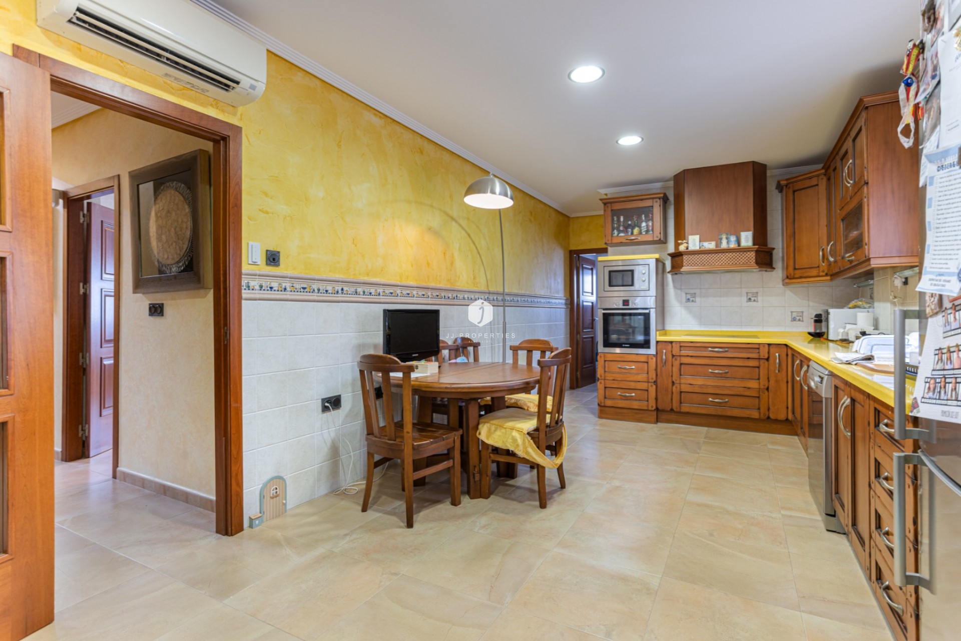 Aus zweiter Hand - Villa -
Los Montesinos - Costa Blanca
