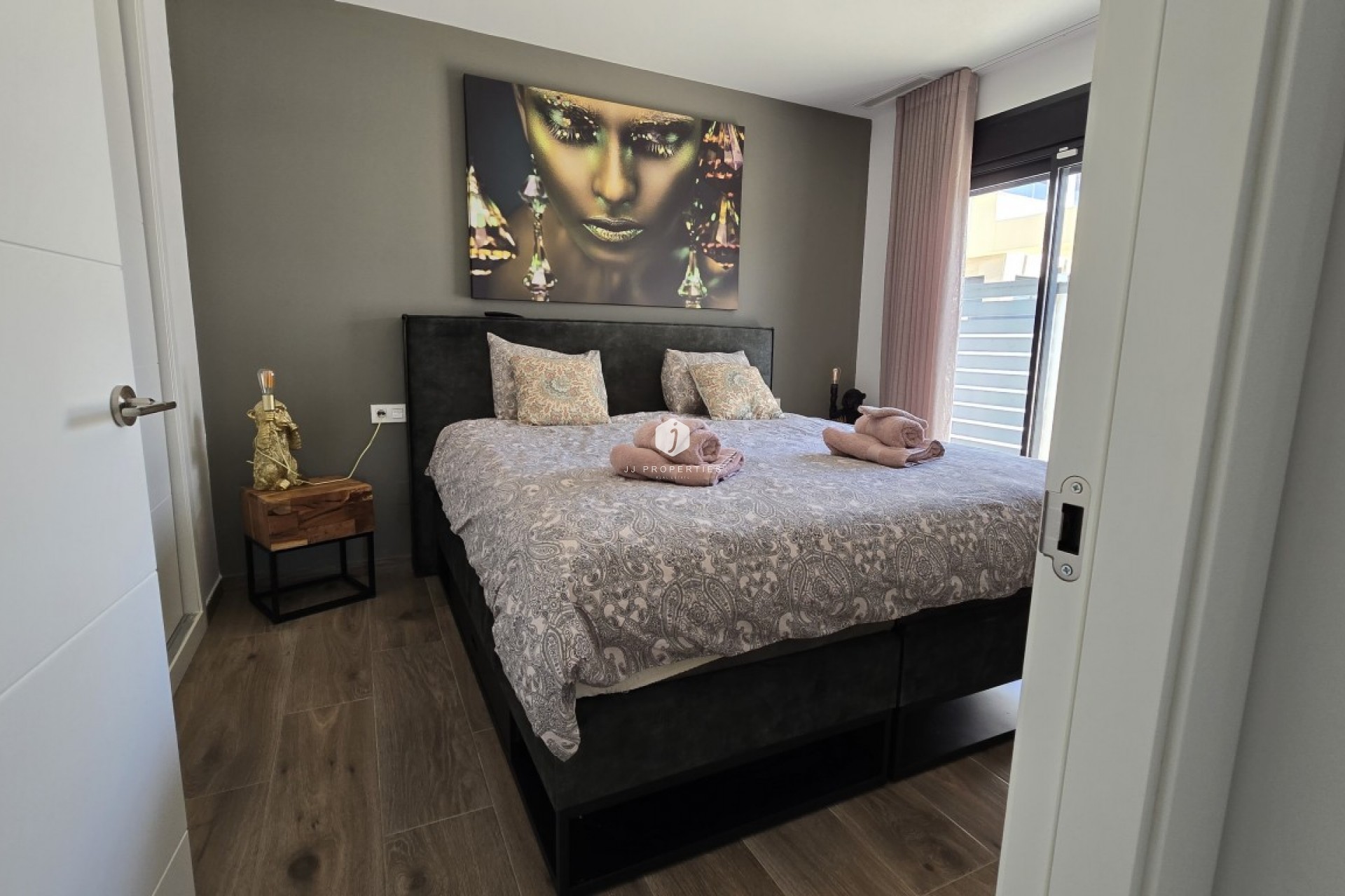 Aus zweiter Hand - Villa -
Los Montesinos - Costa Blanca