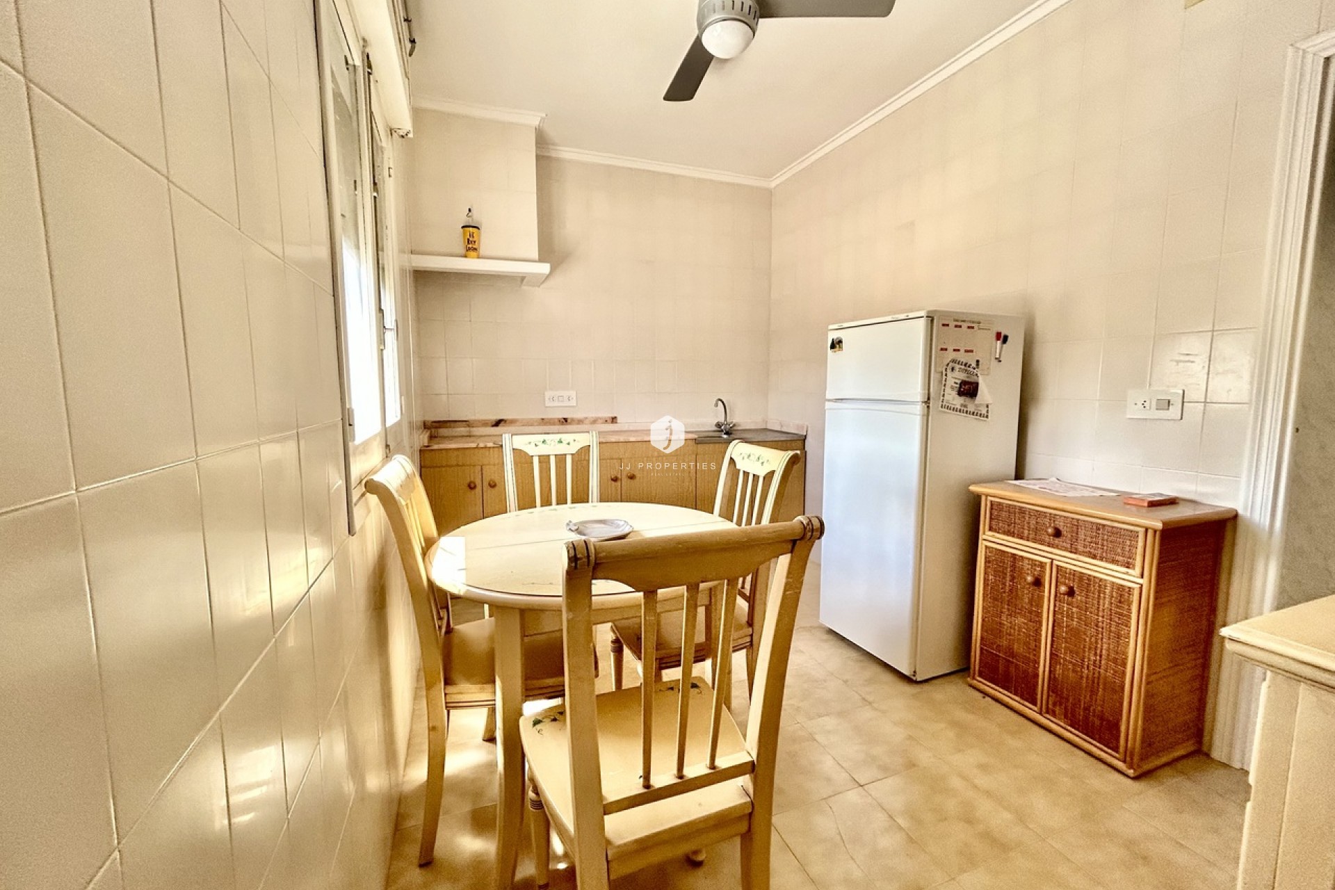 Aus zweiter Hand - Villa -
Los Montesinos - Costa Blanca