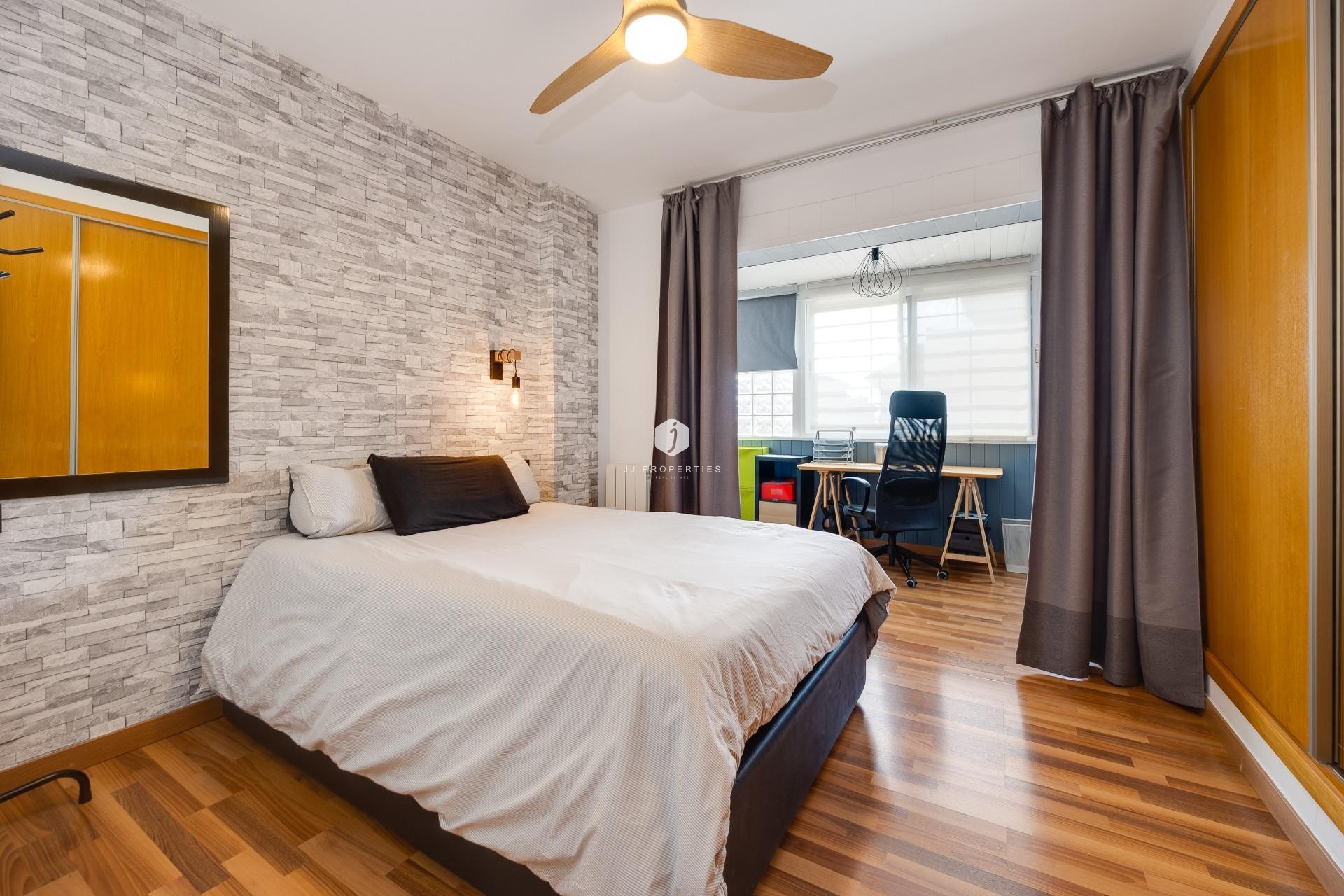 Aus zweiter Hand - Villa -
Los Montesinos - La herrada