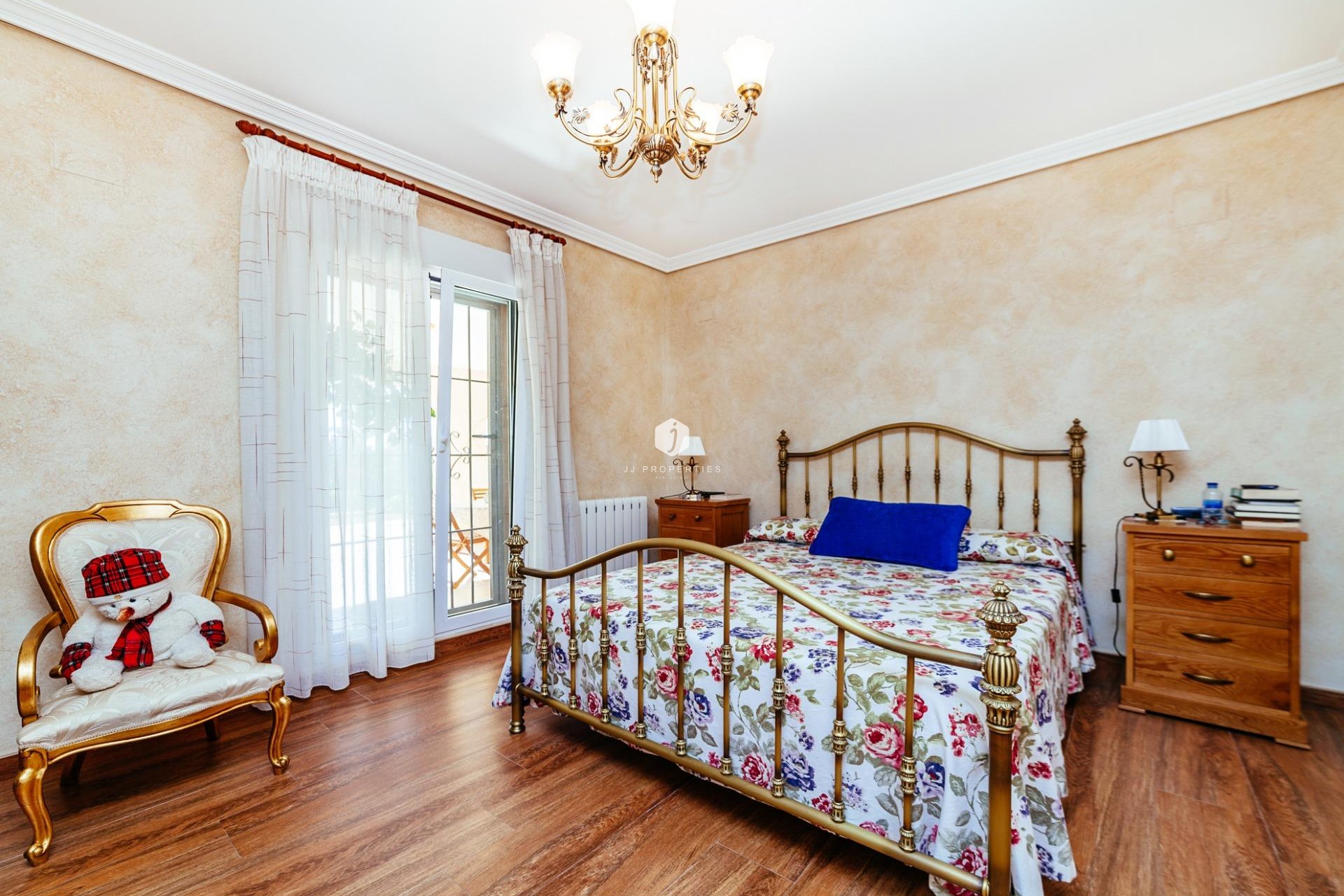 Aus zweiter Hand - Villa -
Los Montesinos - Montesinos  Los