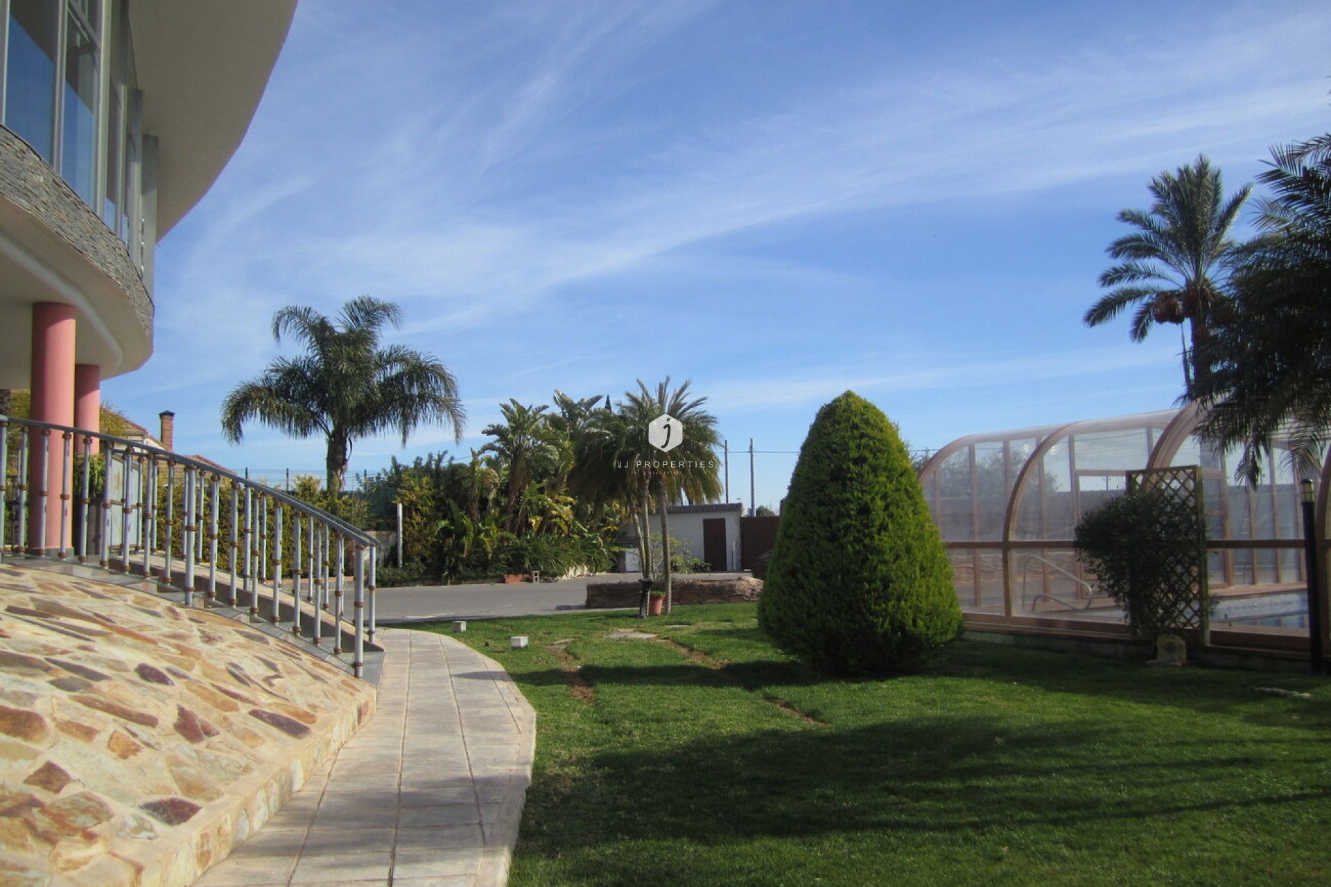 Aus zweiter Hand - Villa -
Los Montesinos