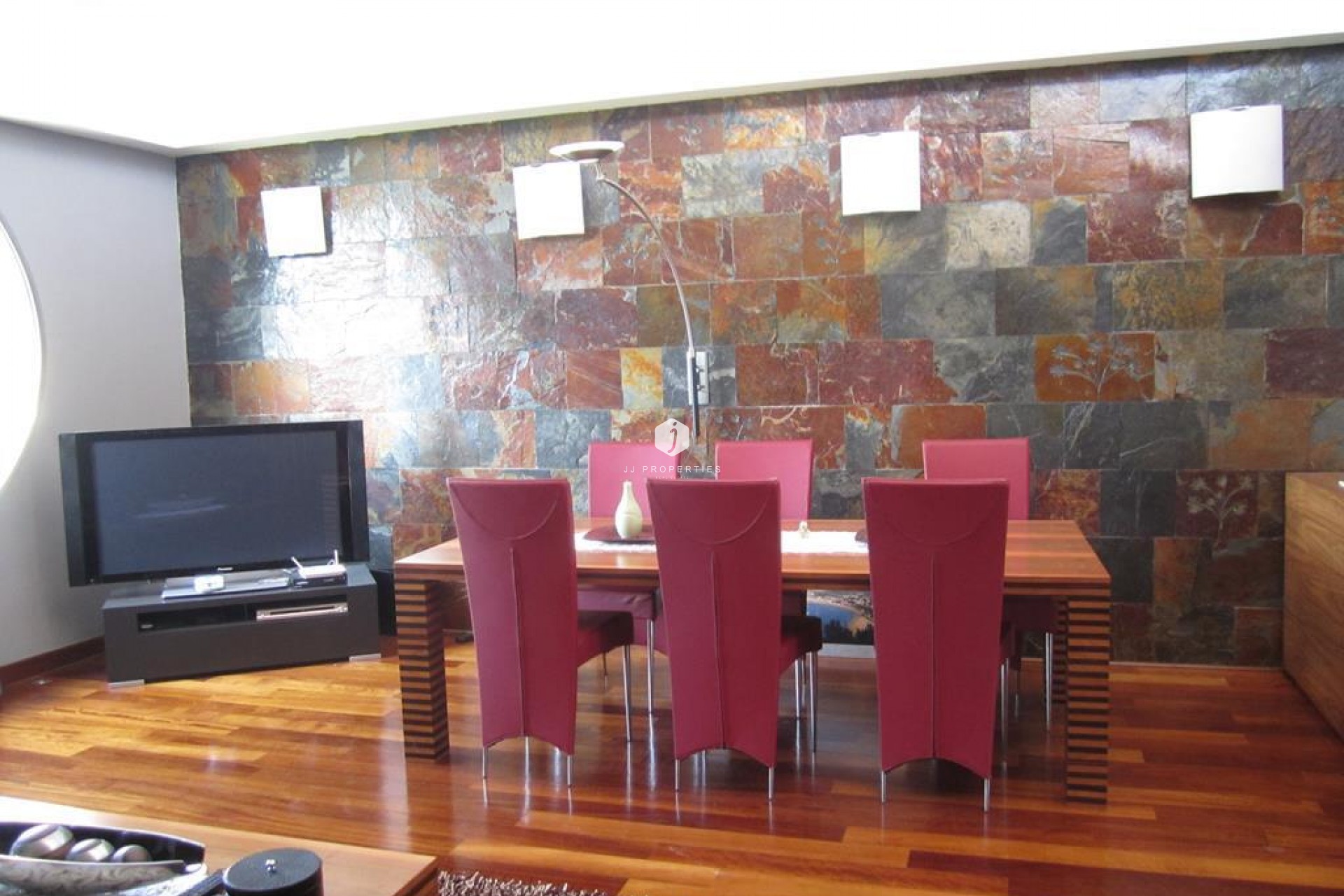 Aus zweiter Hand - Villa -
Los Montesinos