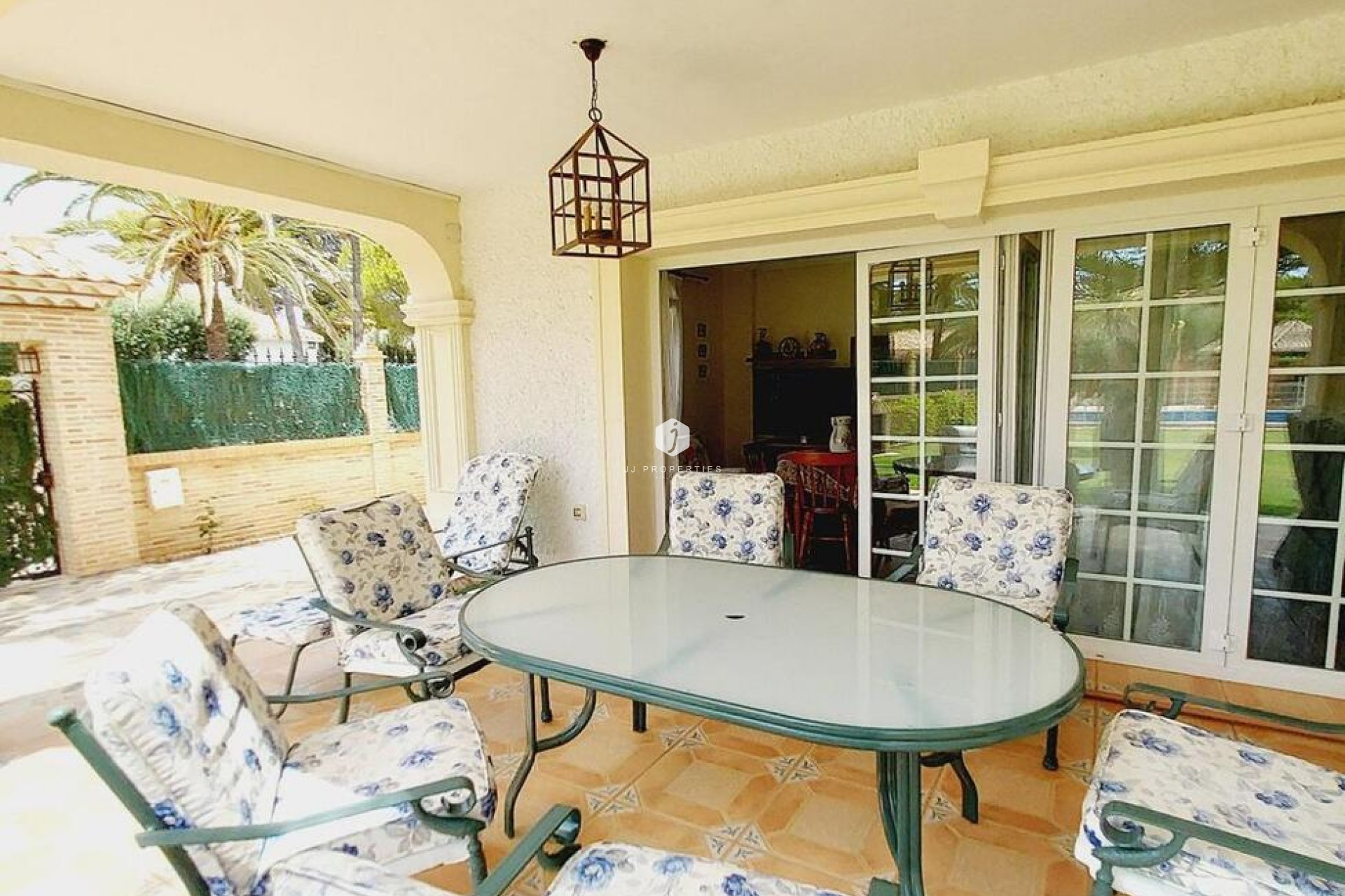 Aus zweiter Hand - Villa -
Orihuela Costa - Cabo Roig