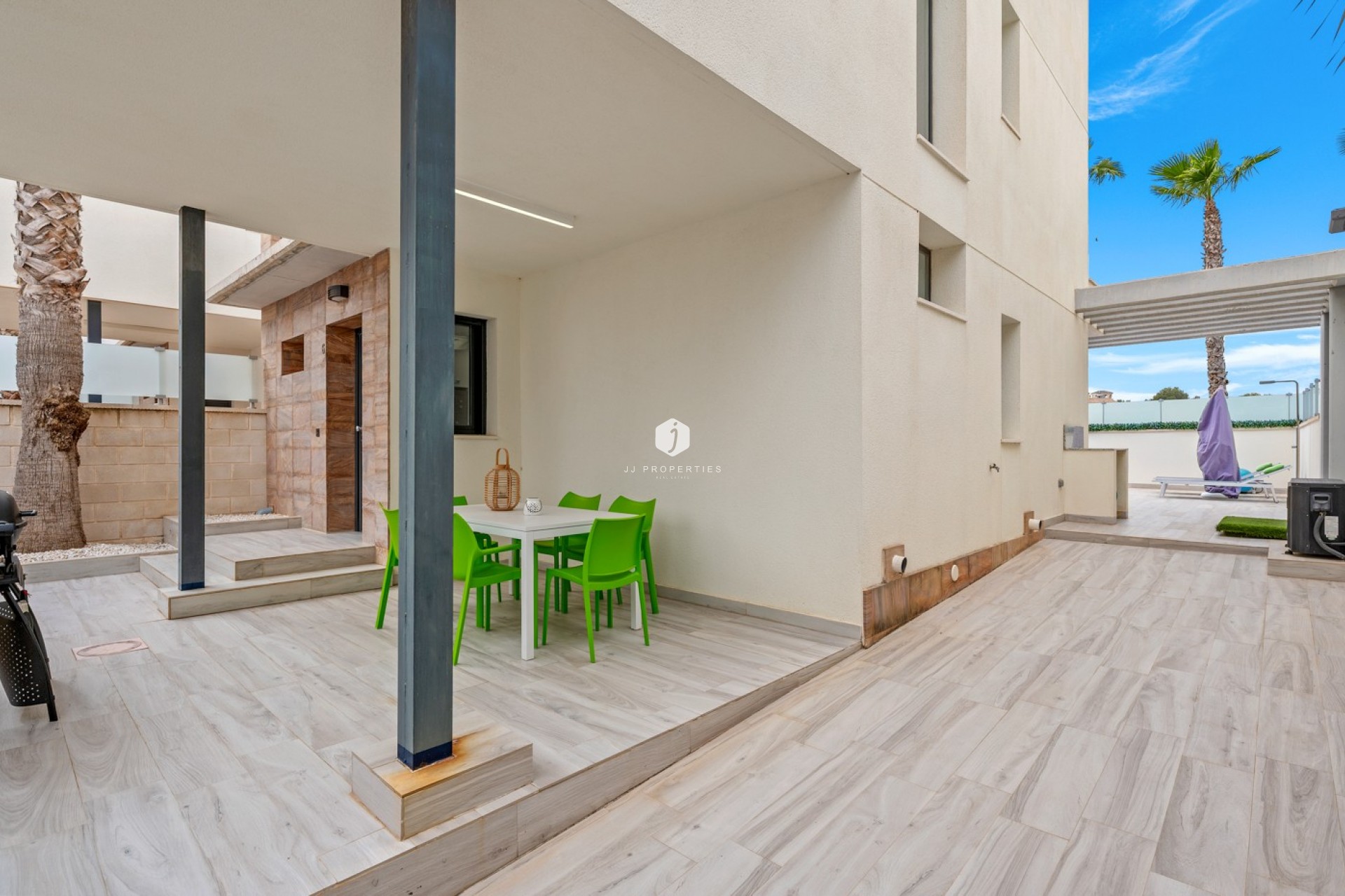 Aus zweiter Hand - Villa -
Orihuela Costa - Cabo Roig