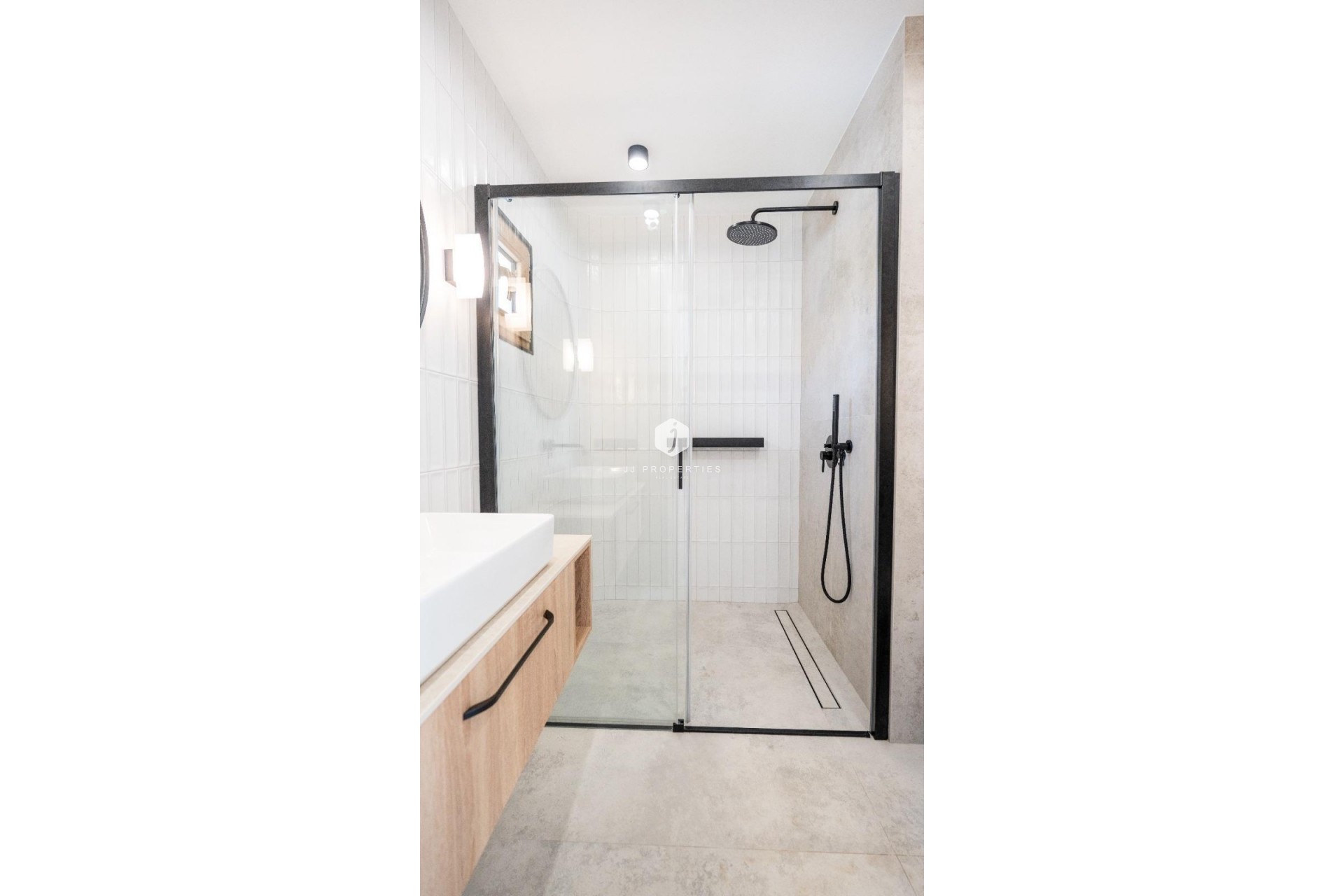 Aus zweiter Hand - Villa -
Orihuela Costa - Cabo Roig