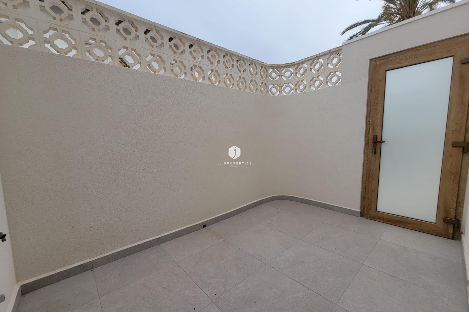 Aus zweiter Hand - Villa -
Orihuela Costa - Cabo Roig