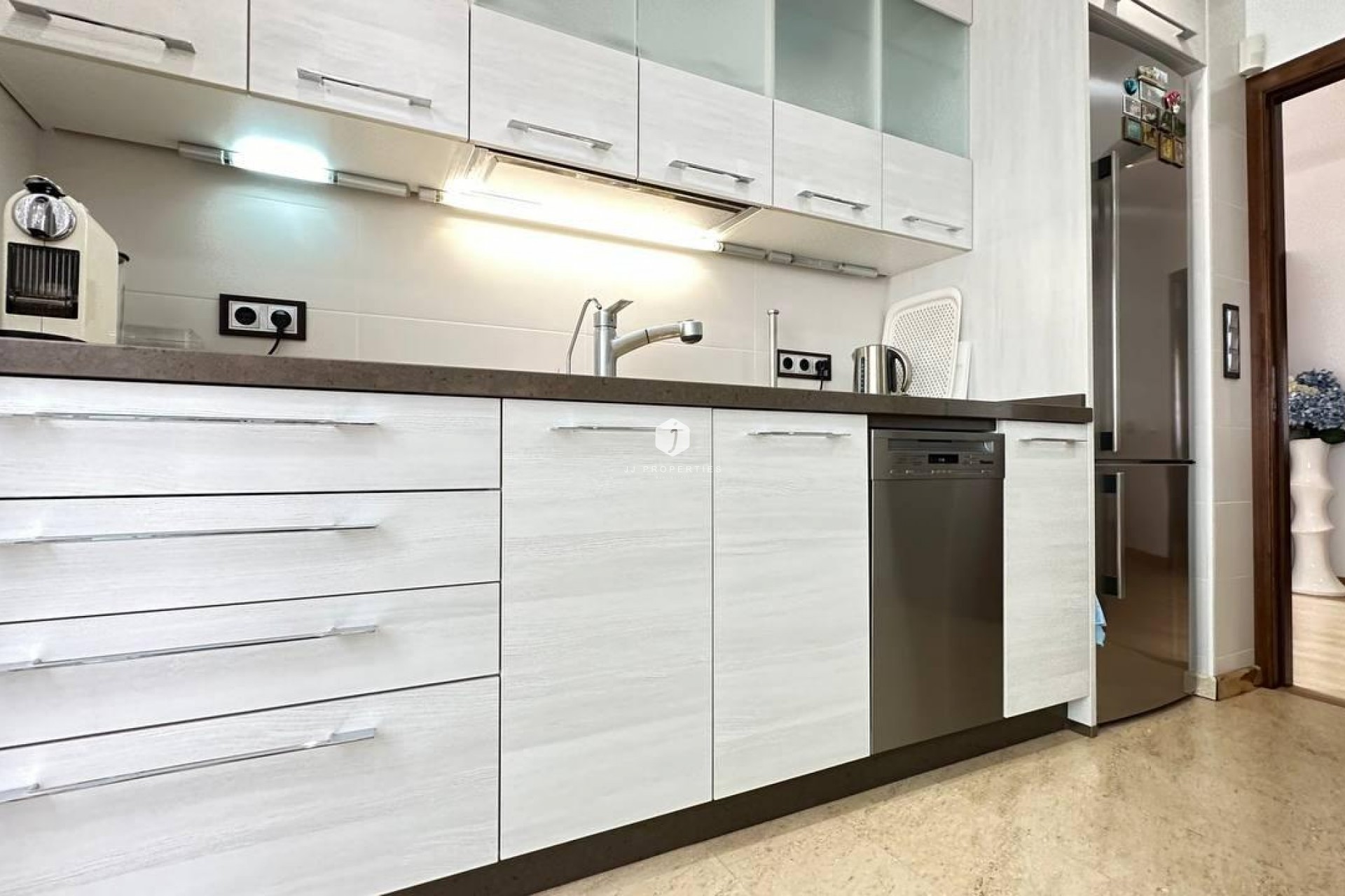 Aus zweiter Hand - Villa -
Orihuela Costa - Campoamor