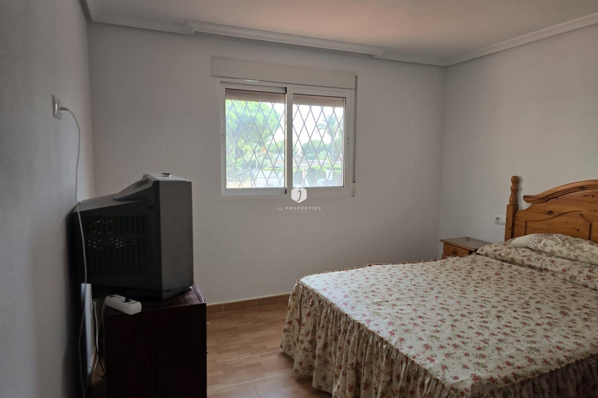 Aus zweiter Hand - Villa -
Orihuela Costa - Campoamor