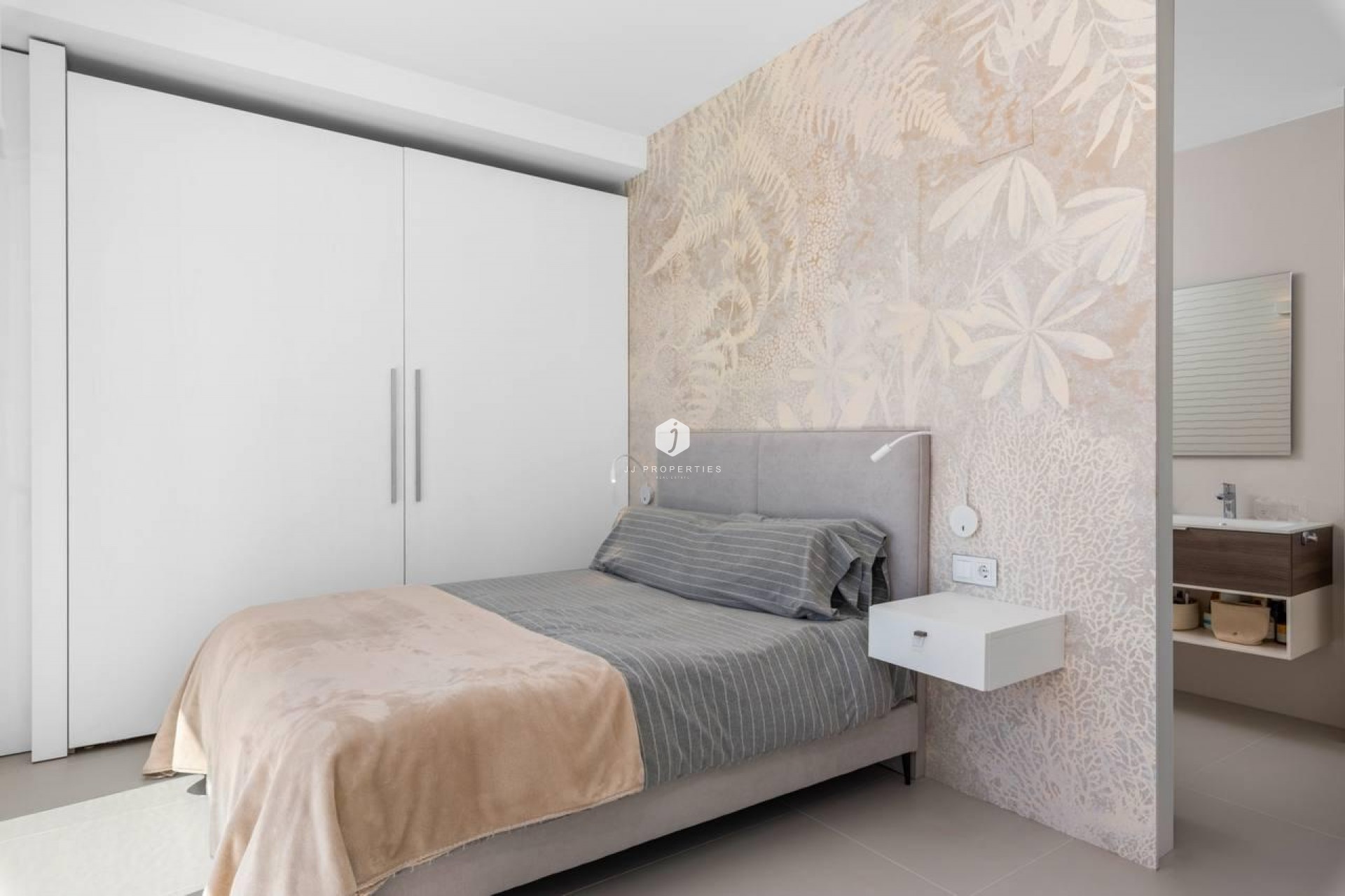 Aus zweiter Hand - Villa -
Orihuela Costa - Campoamor