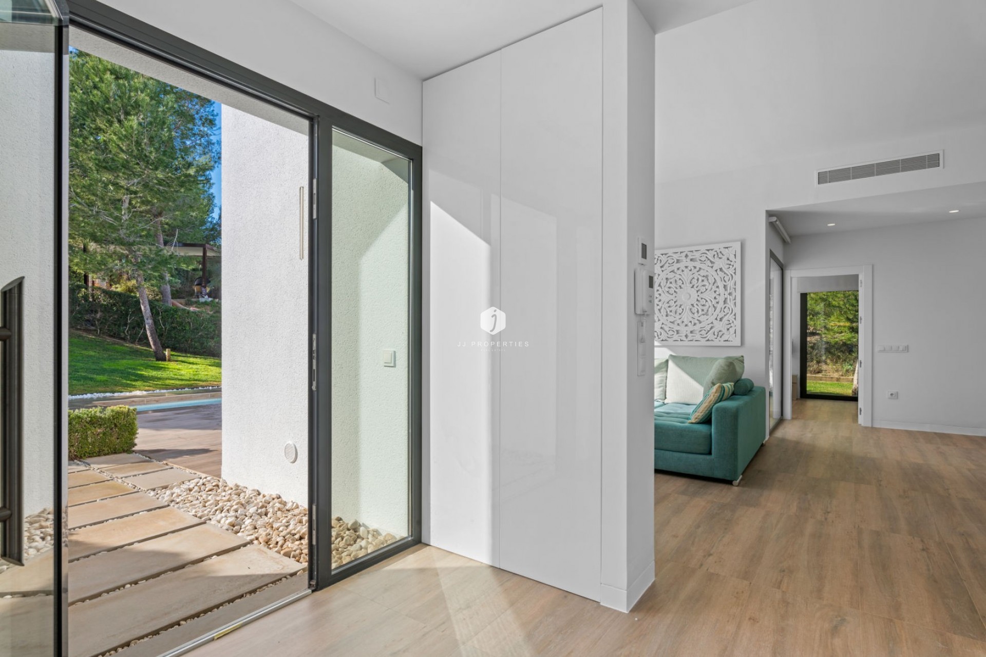 Aus zweiter Hand - Villa -
Orihuela Costa - Costa Blanca