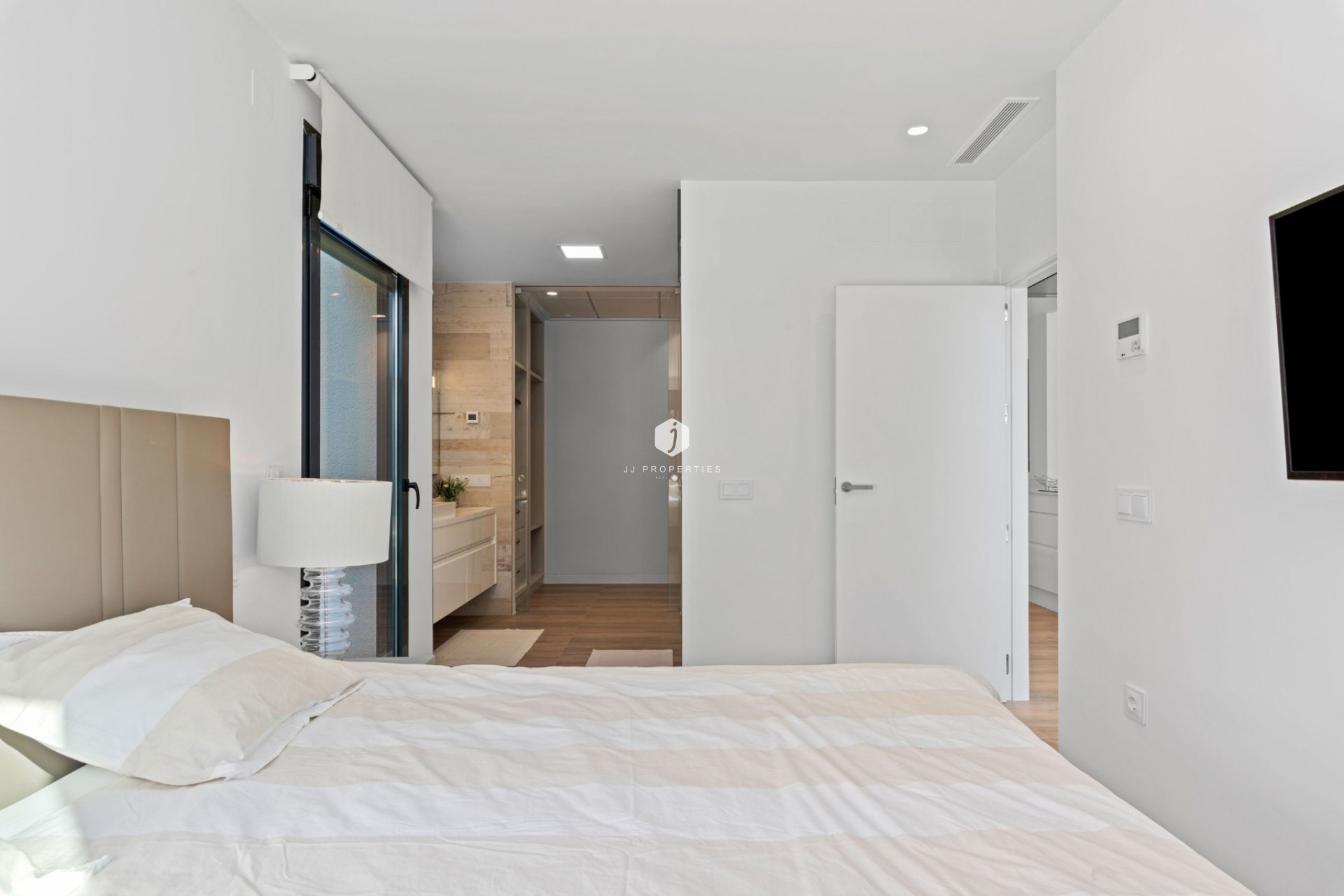 Aus zweiter Hand - Villa -
Orihuela Costa - Costa Blanca