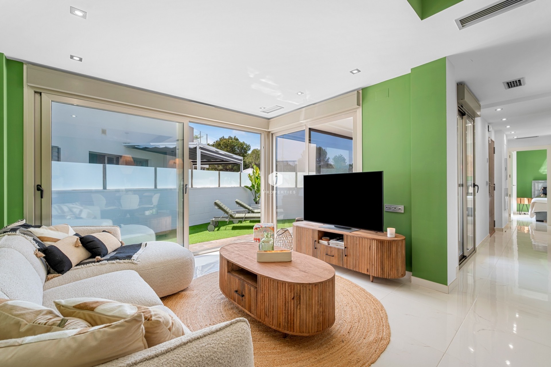 Aus zweiter Hand - Villa -
Orihuela Costa - Costa Blanca