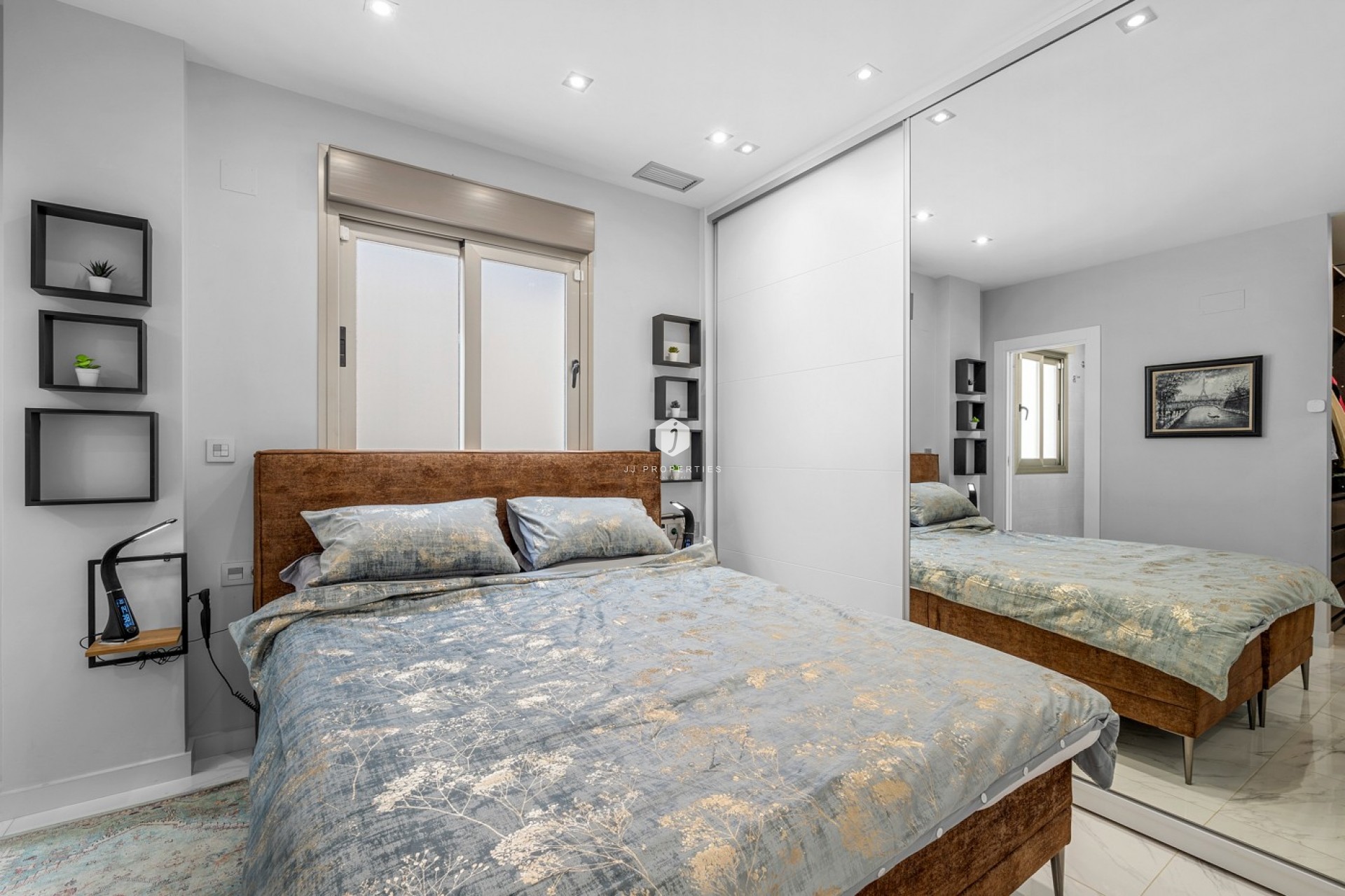 Aus zweiter Hand - Villa -
Orihuela Costa - Costa Blanca