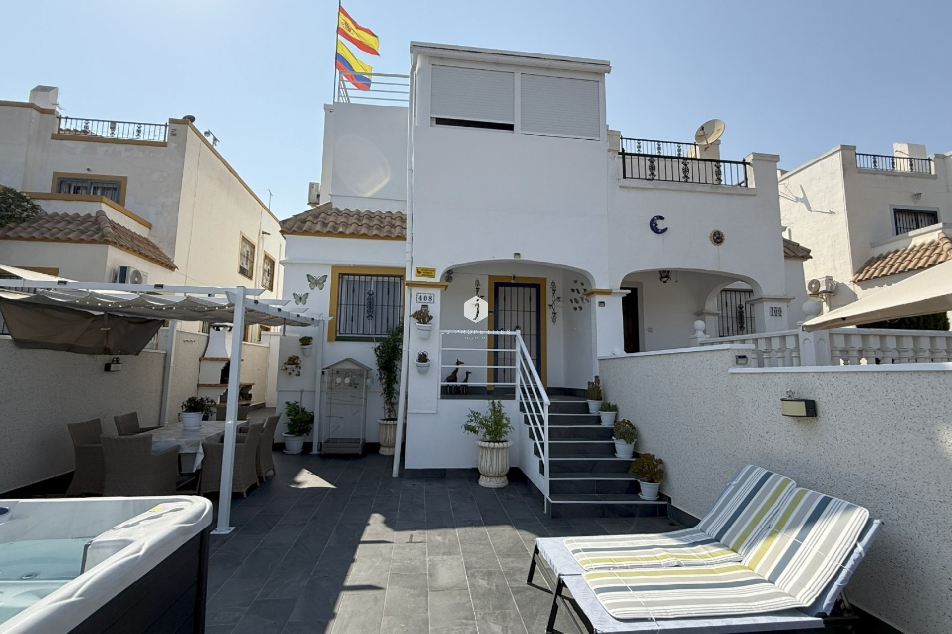 Aus zweiter Hand - Villa -
Orihuela Costa - Costa Blanca
