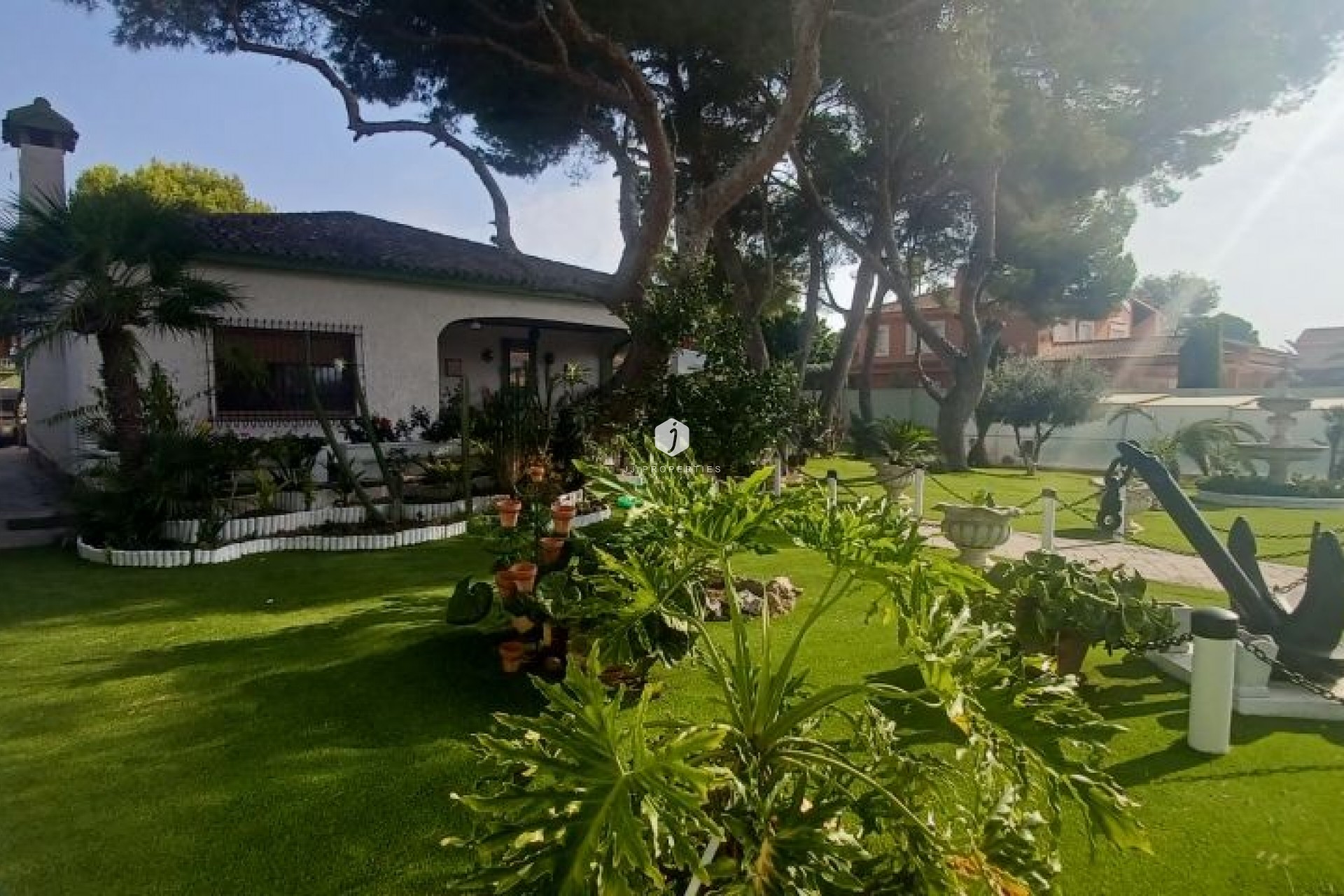 Aus zweiter Hand - Villa -
Orihuela Costa - Costa Blanca