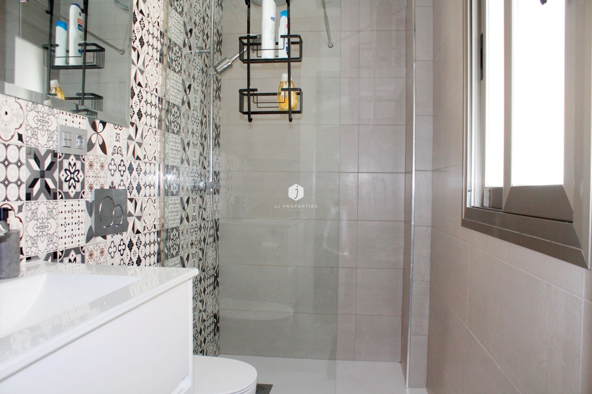 Aus zweiter Hand - Villa -
Orihuela Costa - Costa Blanca